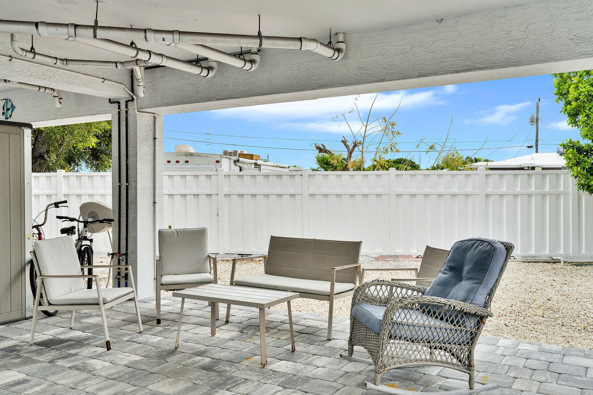 10877 Overseas Highway Unit: 6