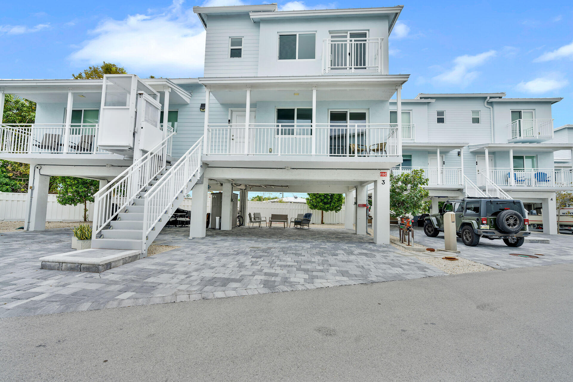 10877 Overseas Highway Unit: 6