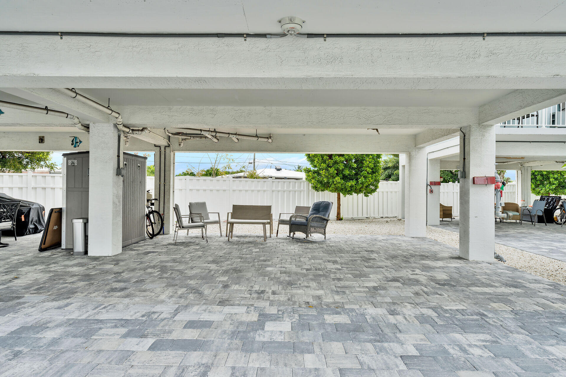 10877 Overseas Highway Unit: 6