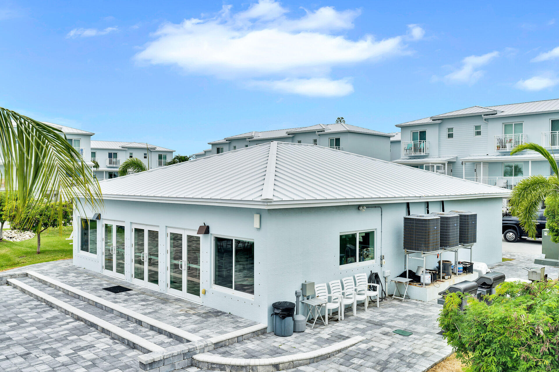 10877 Overseas Highway Unit: 6