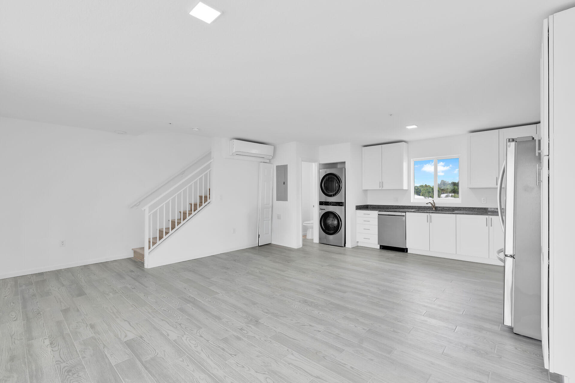 10877 Overseas Highway Unit: 6