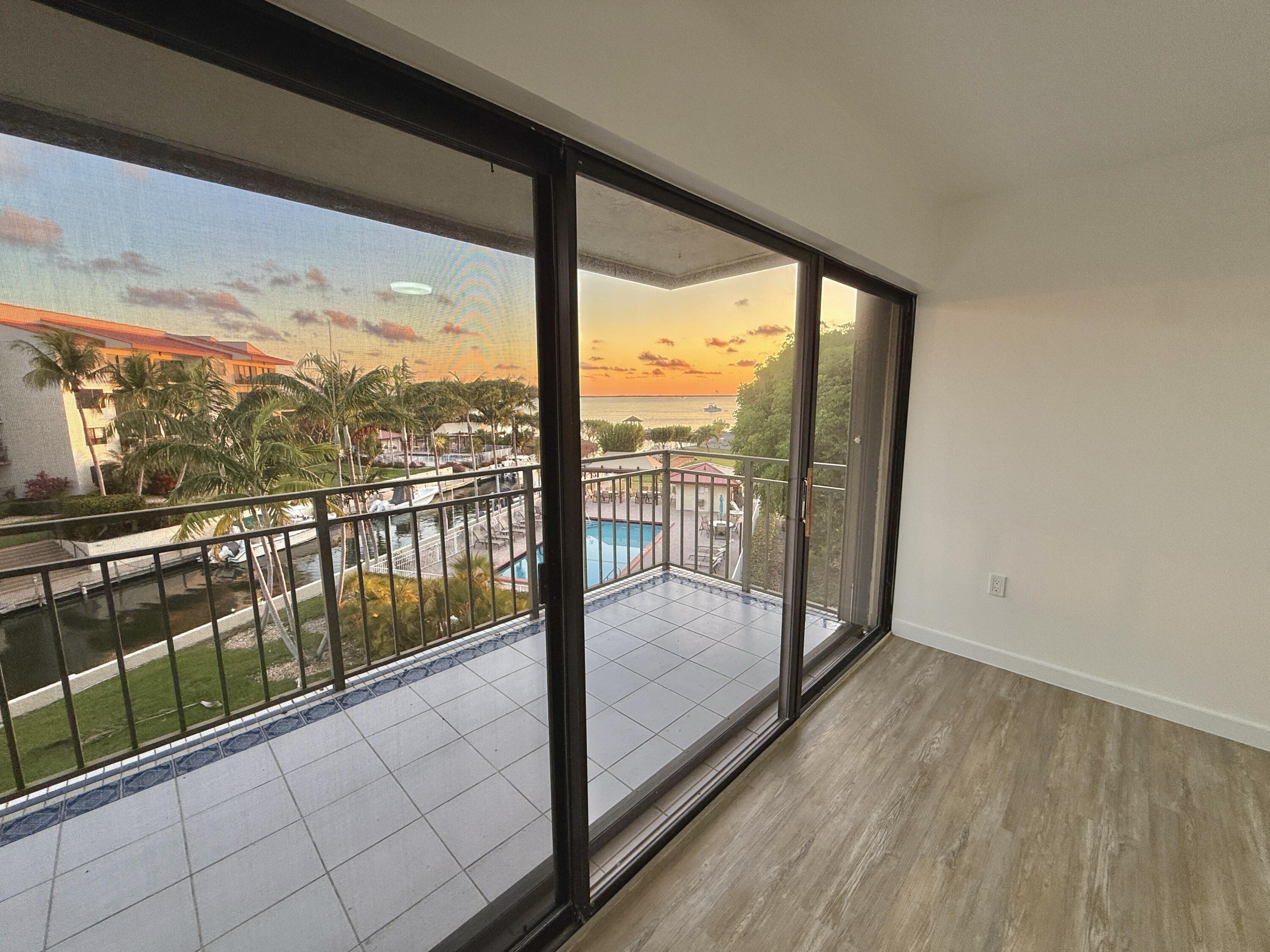 104500 Overseas Highway Unit: C301