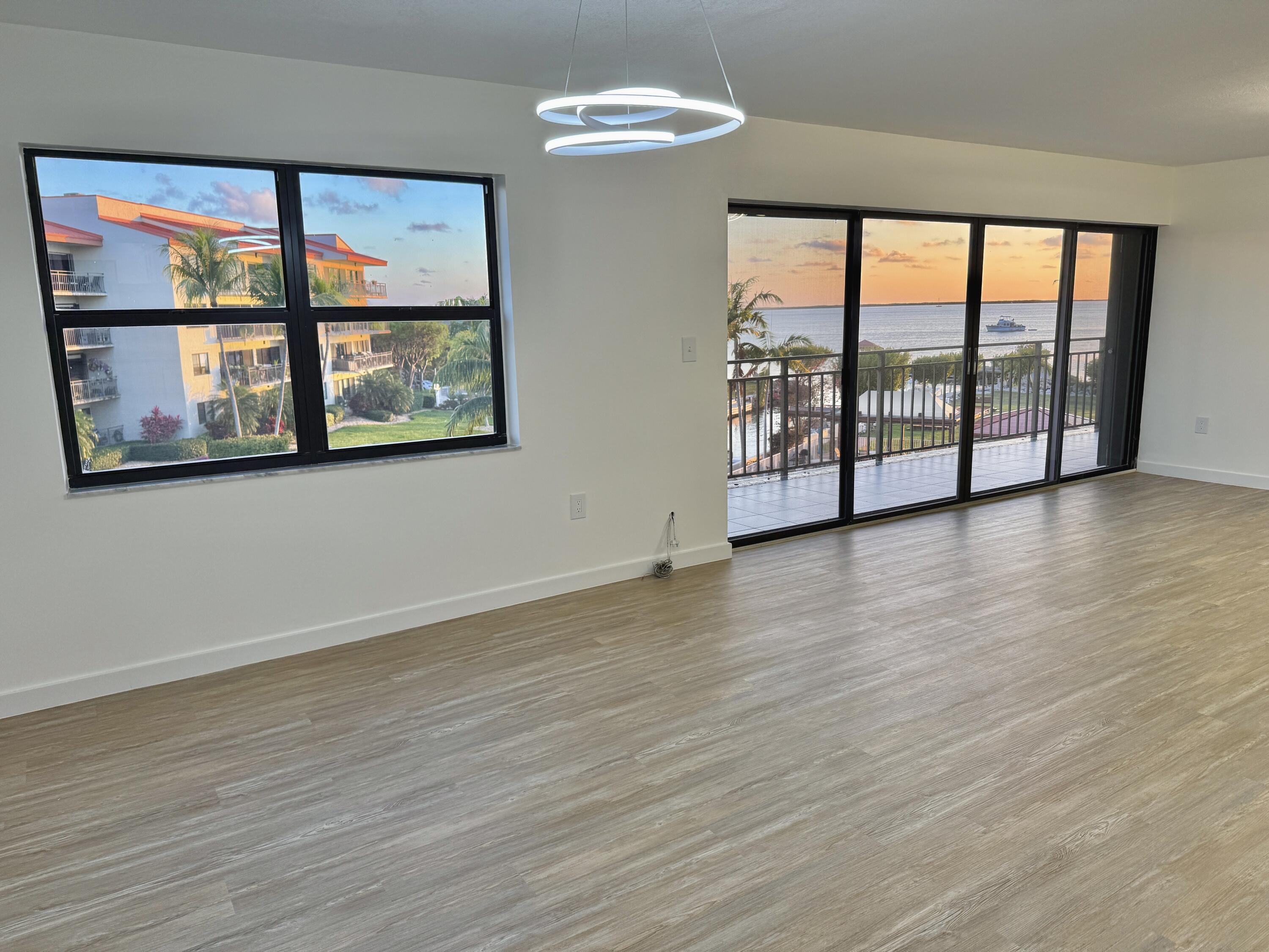 104500 Overseas Highway Unit: C301