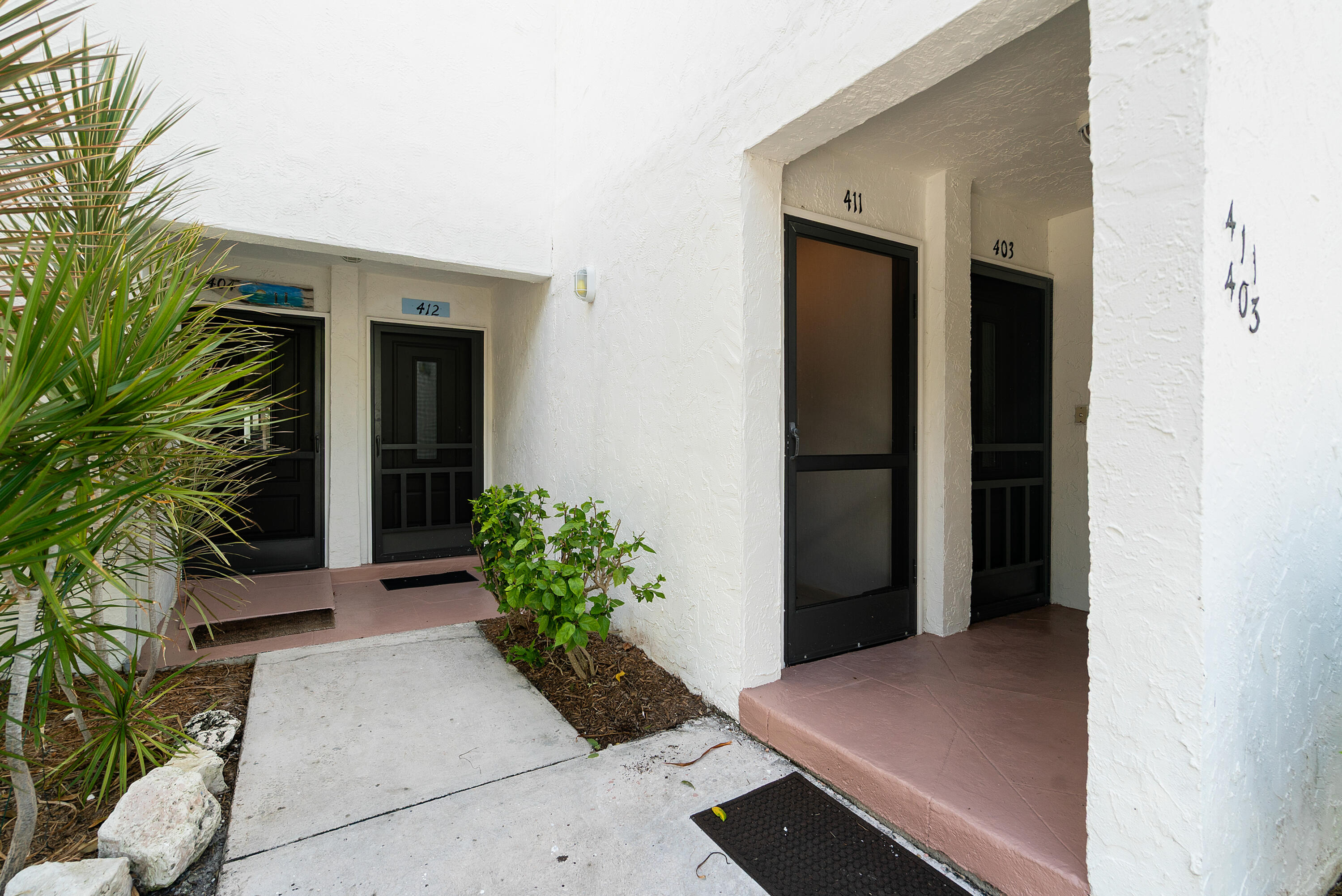 601 W Ocean Drive Unit: 411C