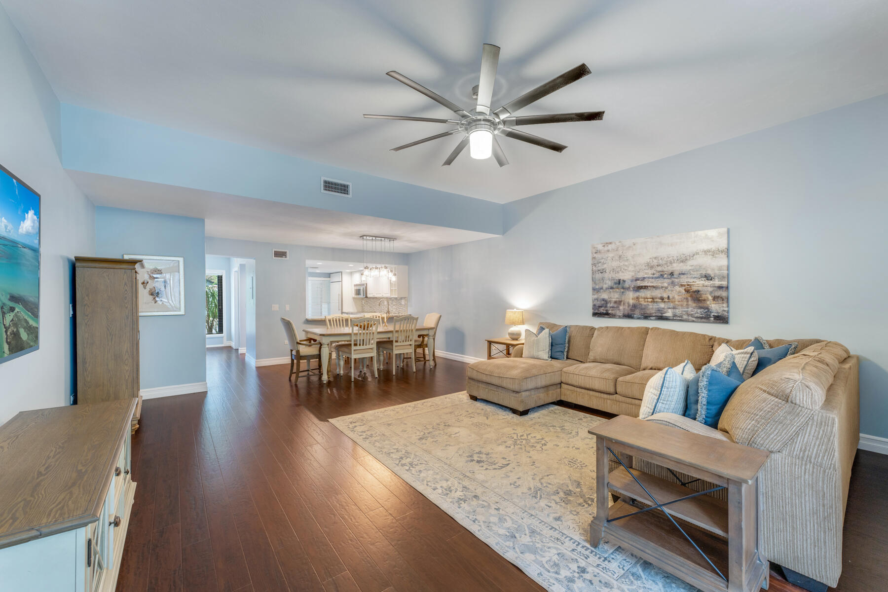 94220 Overseas Highway Unit: 9C and 28' Boat Slip