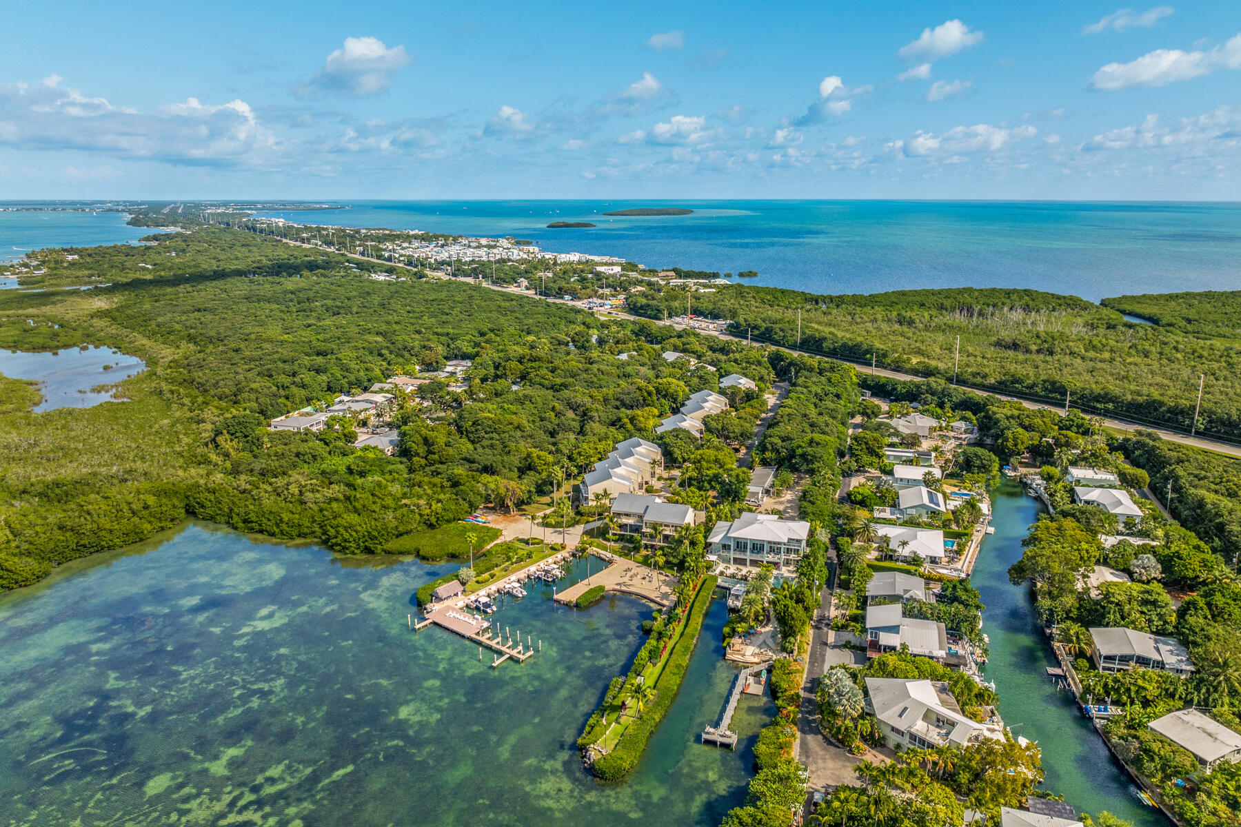 94220 Overseas Highway Unit: 9C and 28' Boat Slip