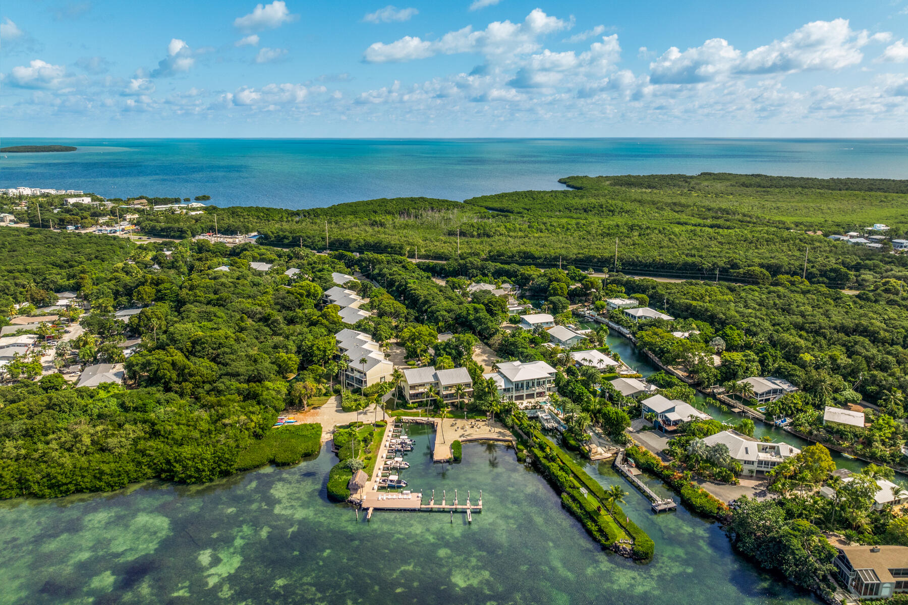 94220 Overseas Highway Unit: 9C and 28' Boat Slip