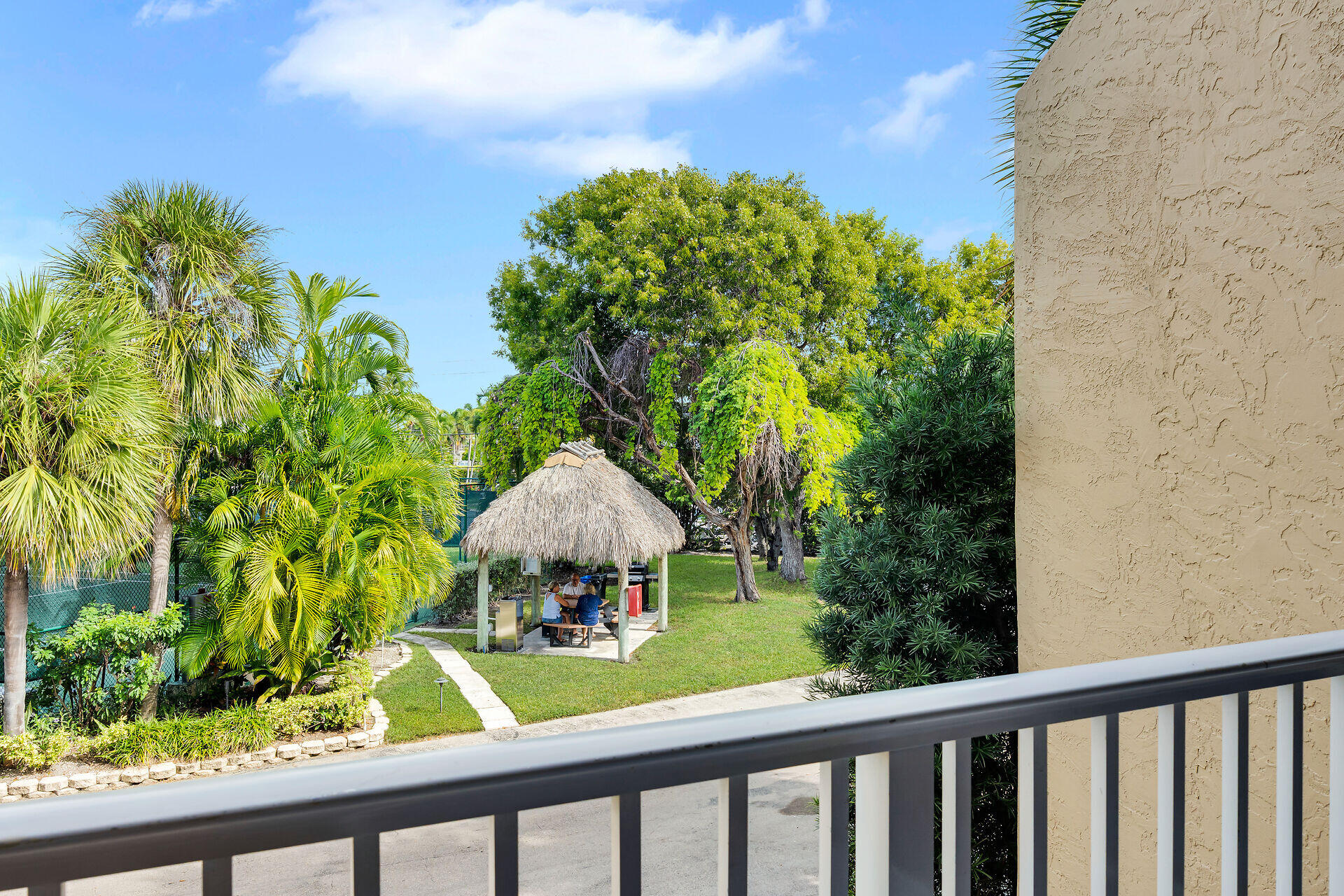 1133 W Ocean Drive Unit: 6