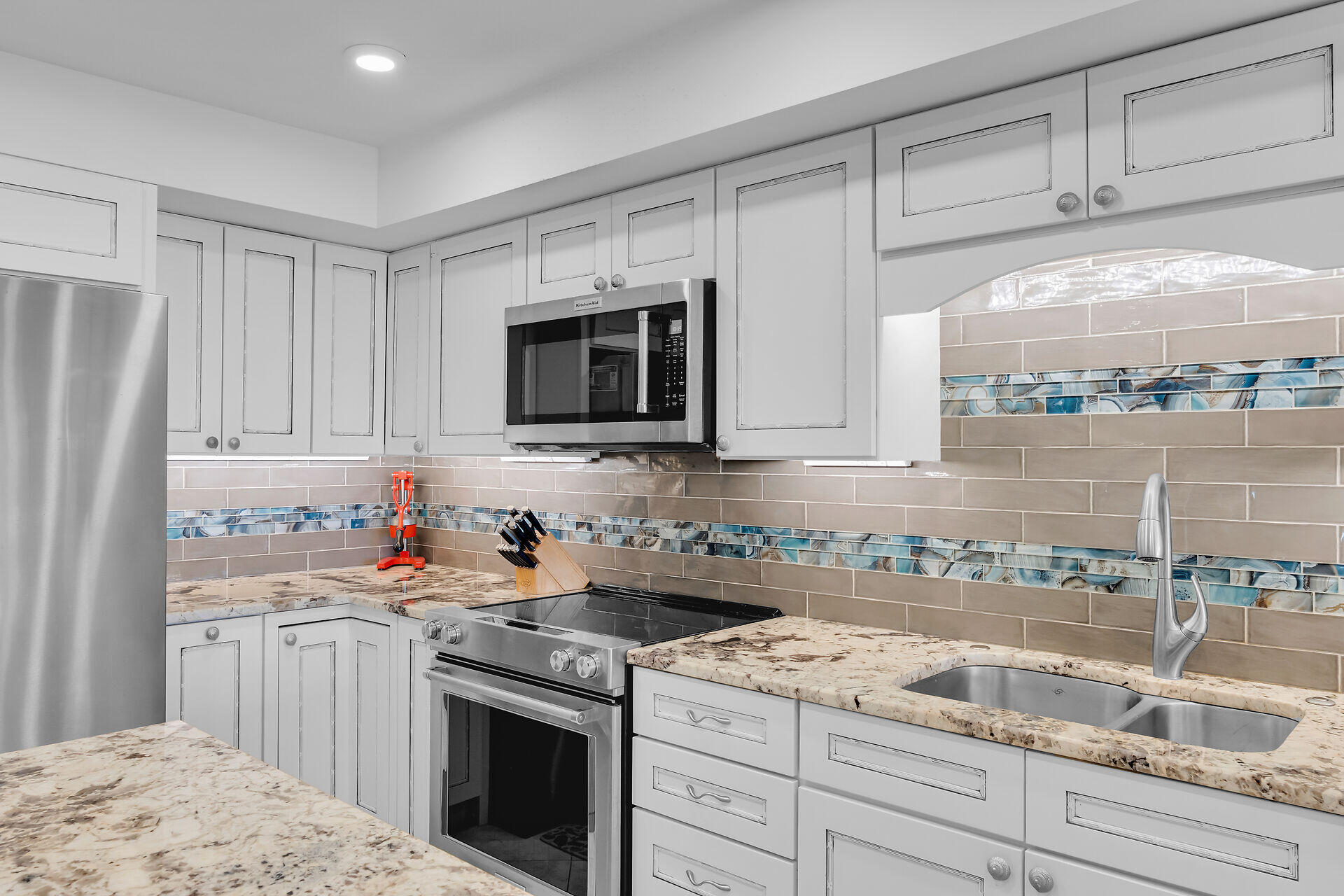 1133 W Ocean Drive Unit: 6