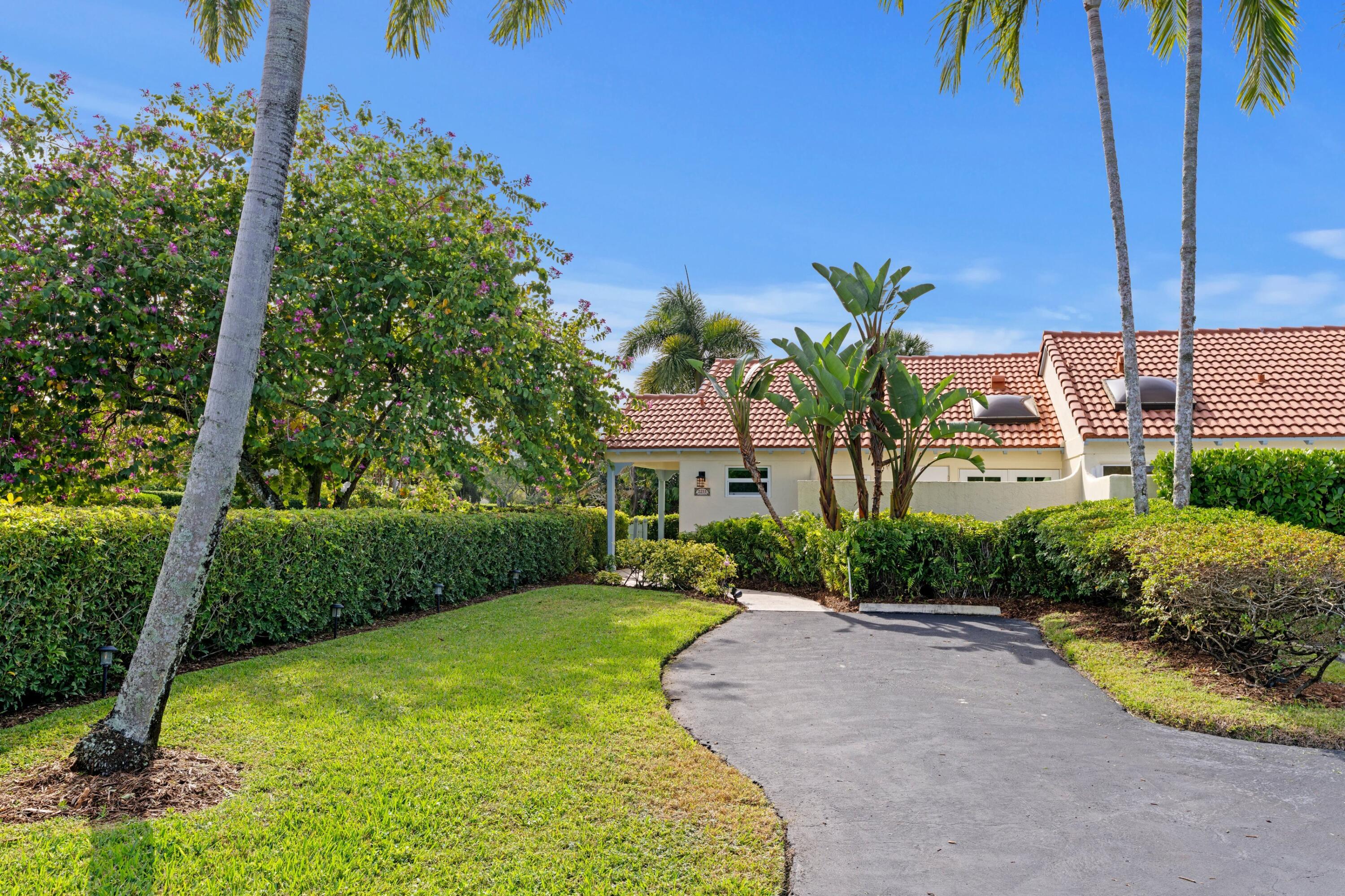 2211 Las Casitas Drive