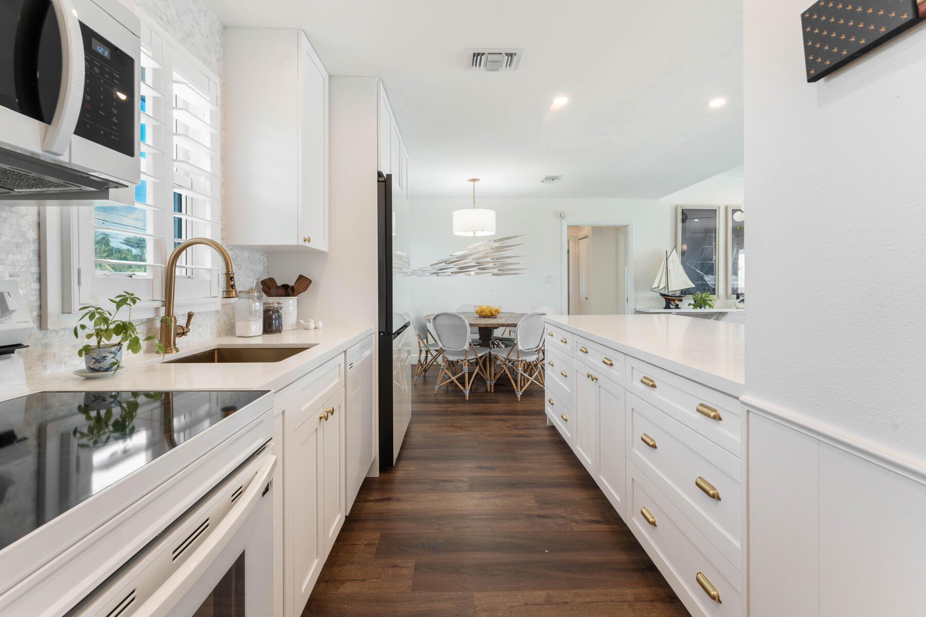 75055 Overseas Highway