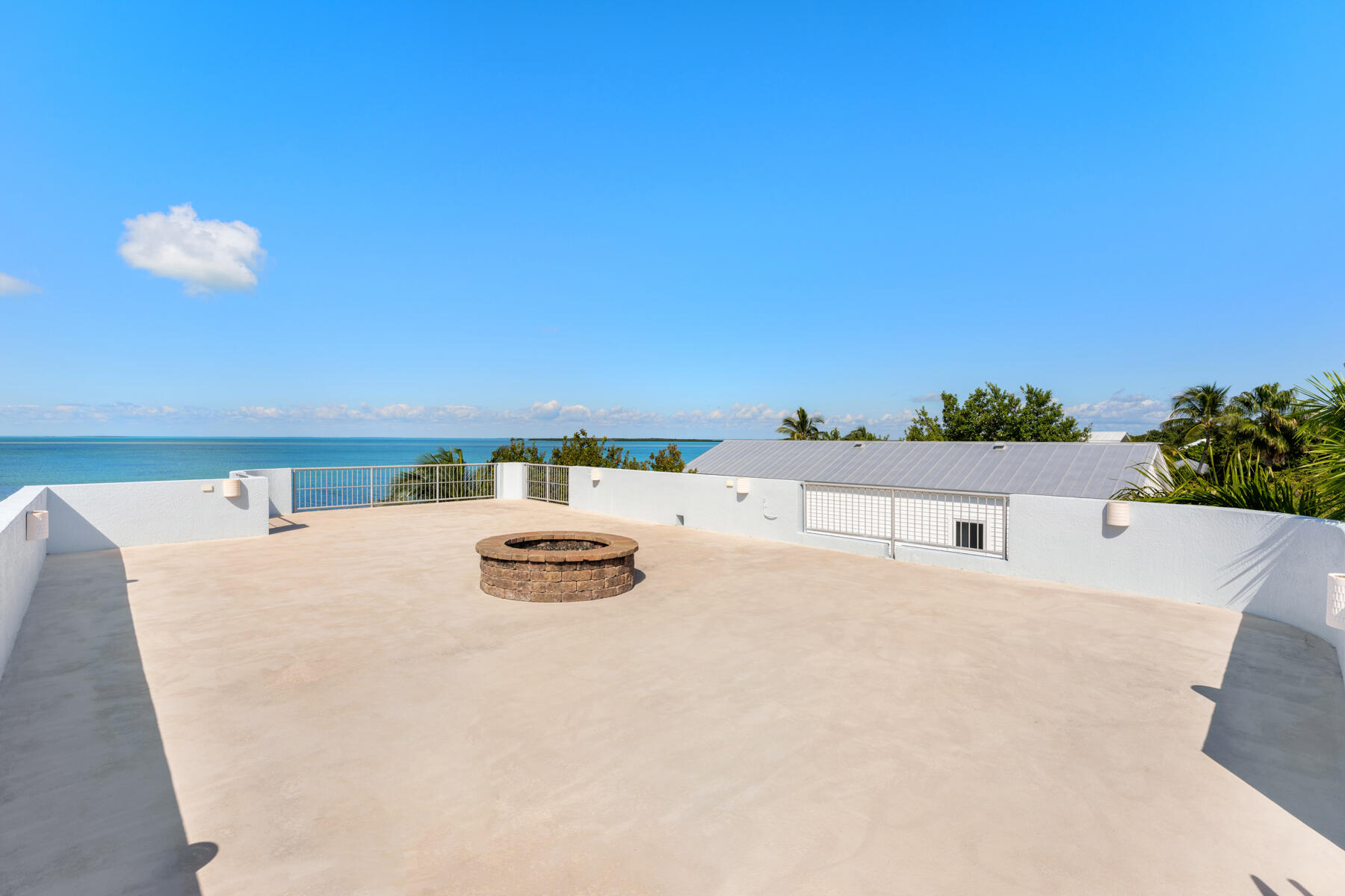 144 N Rolling Hill Road