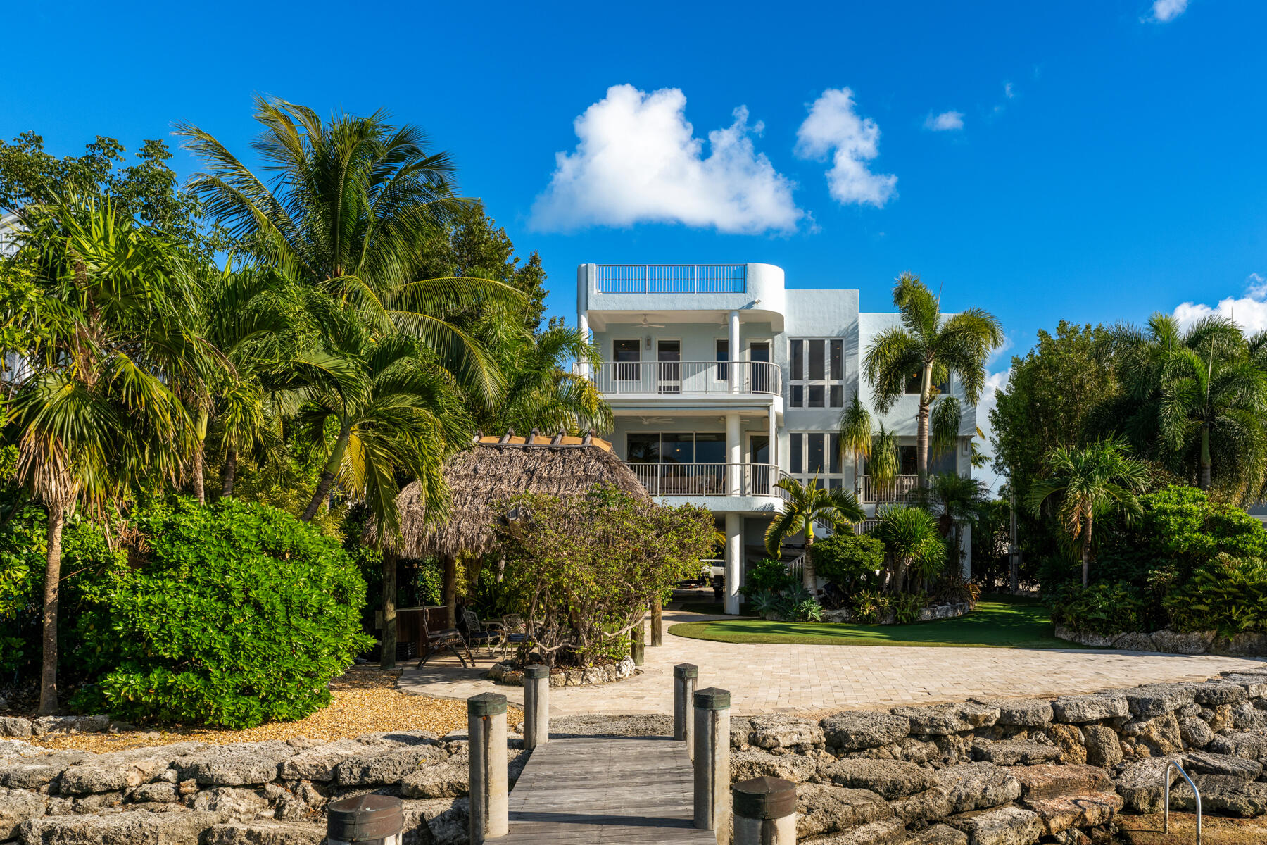 144 N Rolling Hill Road