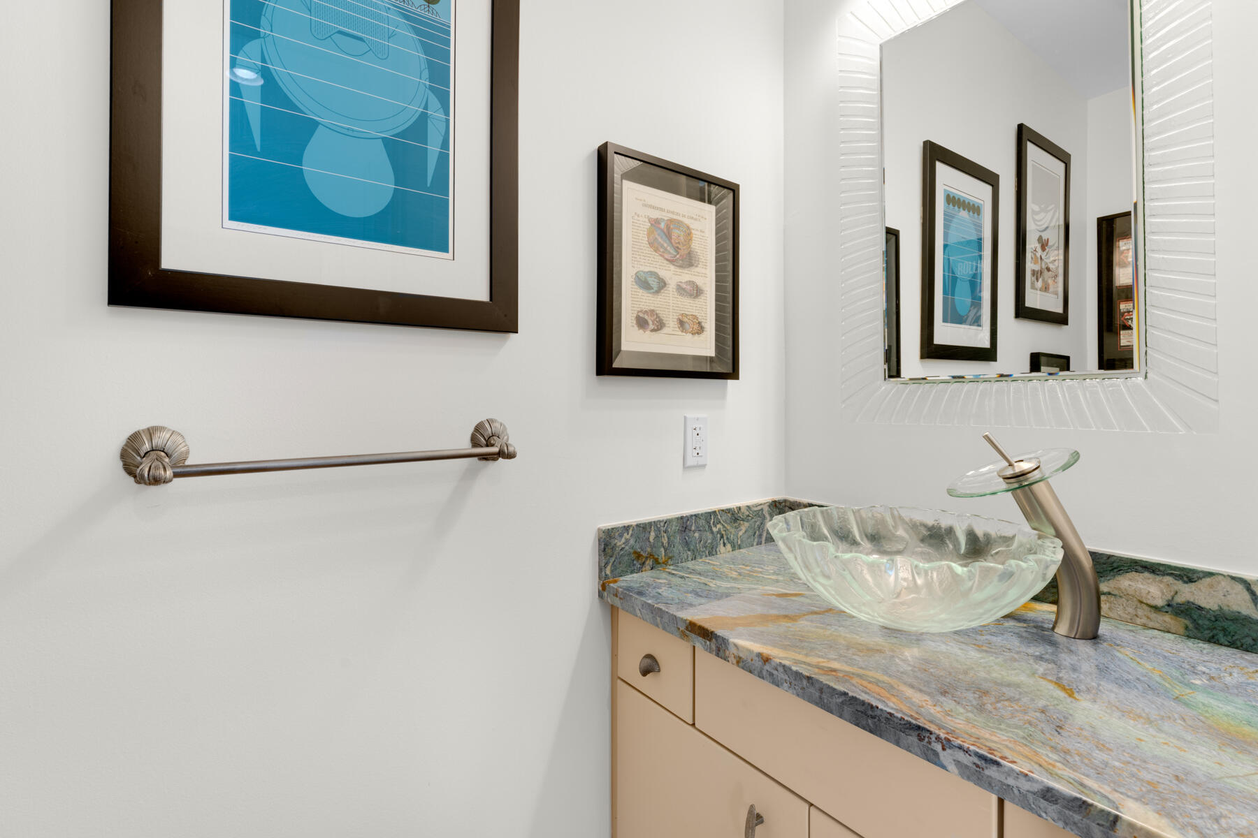 144 N Rolling Hill Road