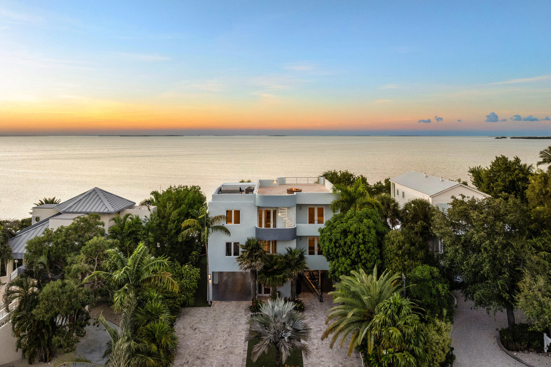 144 N Rolling Hill Road