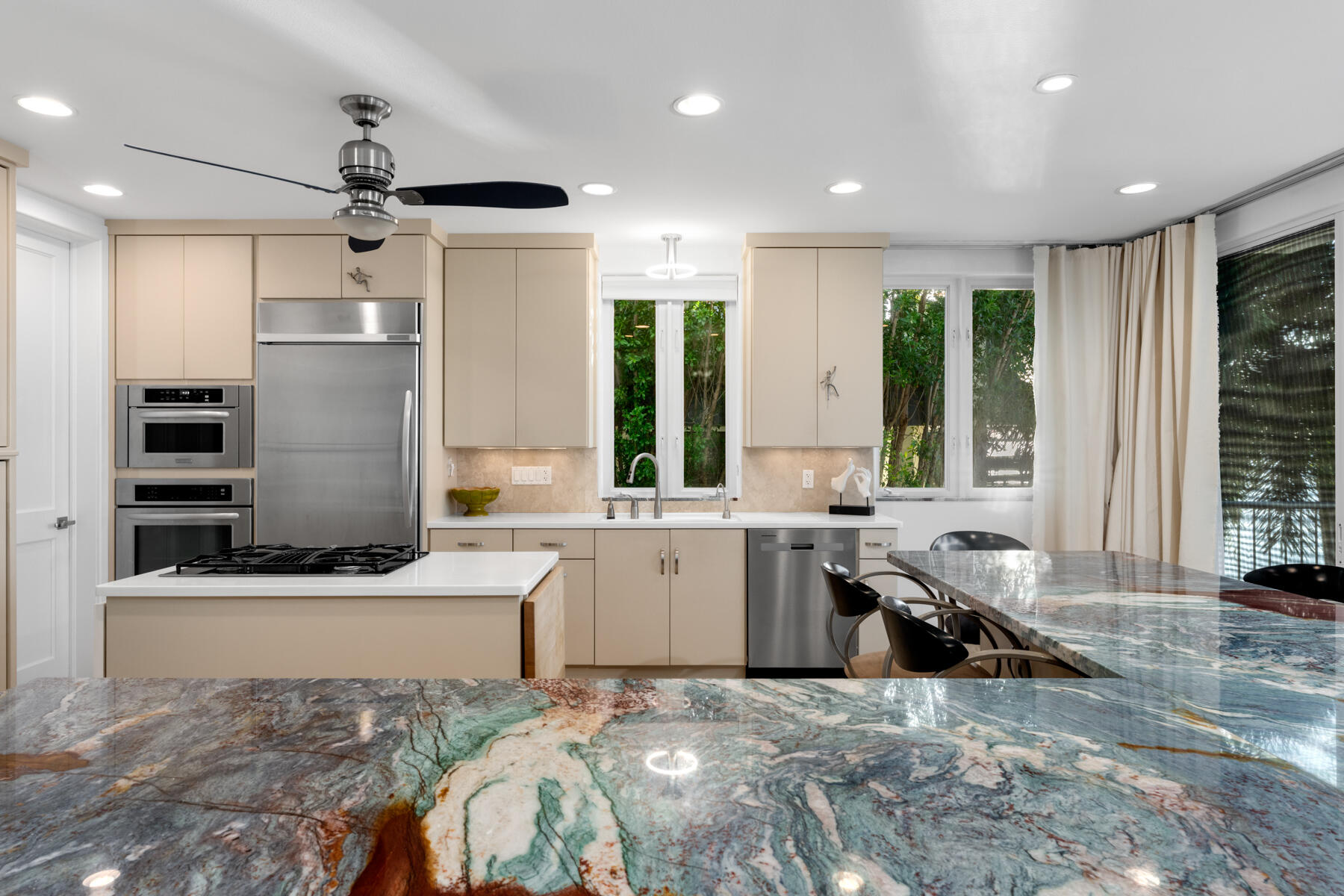 144 N Rolling Hill Road