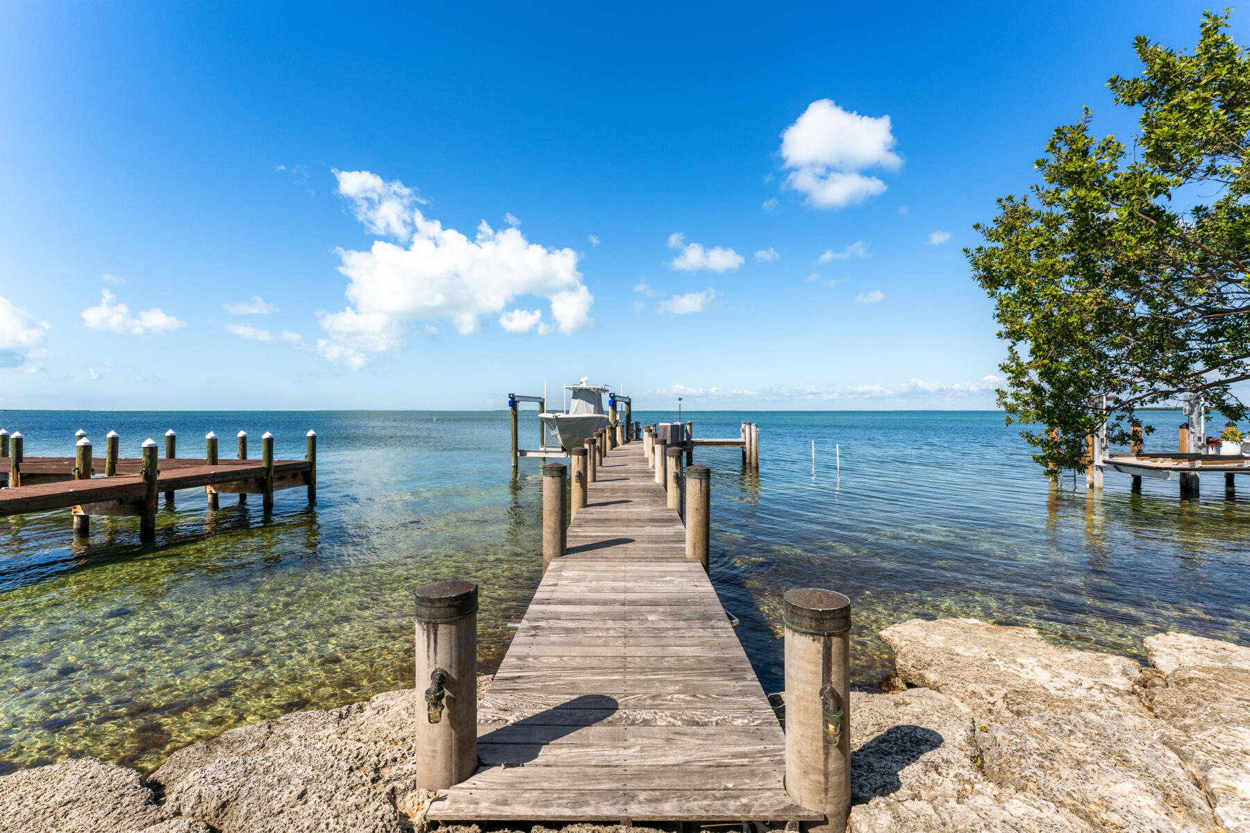 144 N Rolling Hill Road