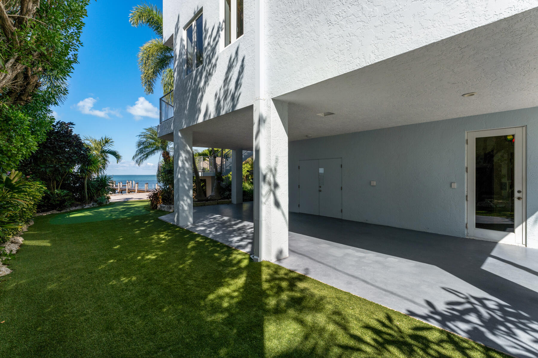 144 N Rolling Hill Road