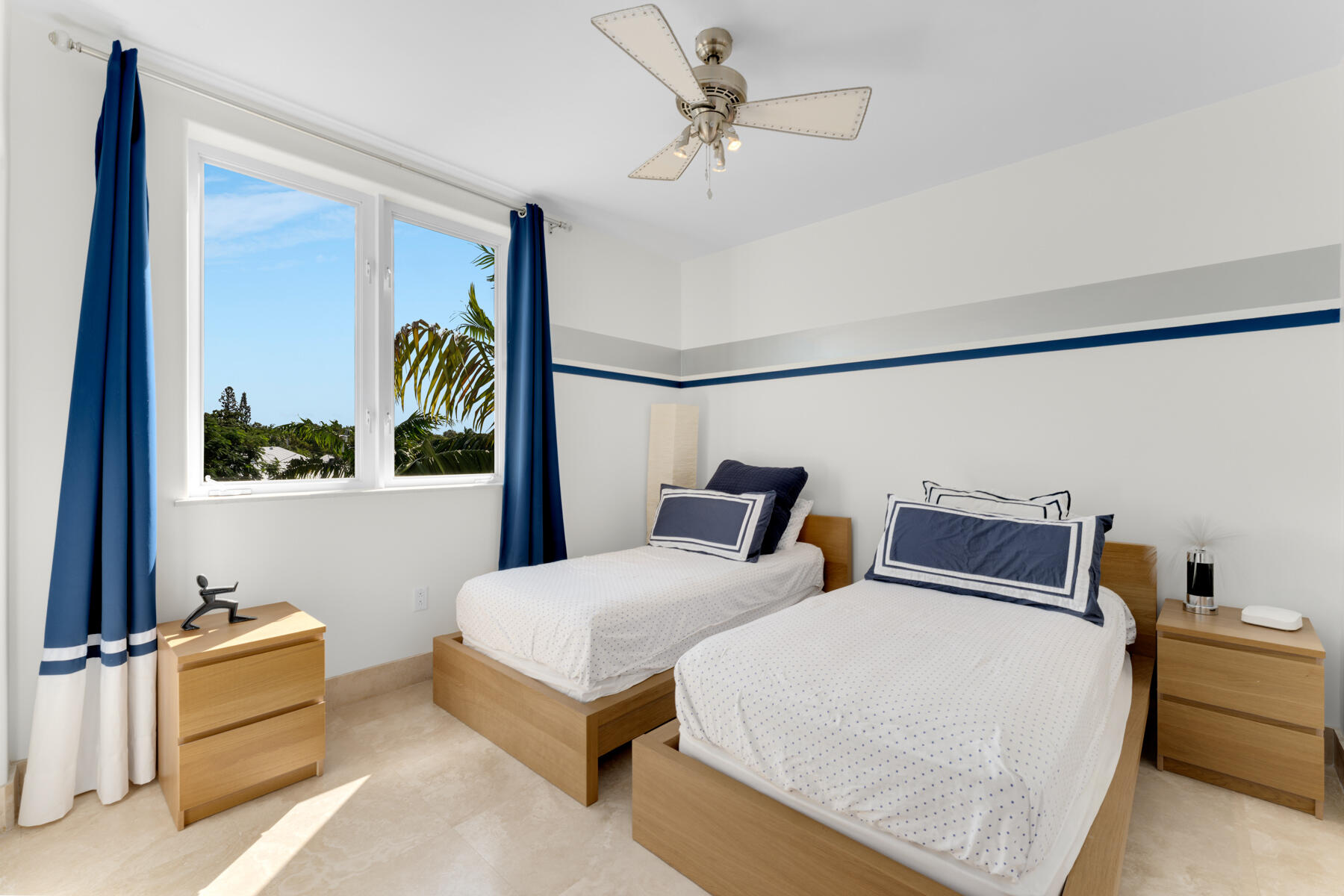 144 N Rolling Hill Road