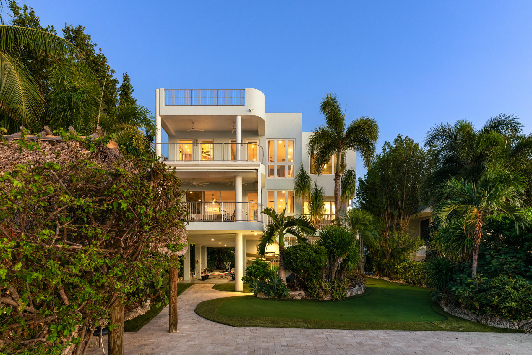 144 N Rolling Hill Road