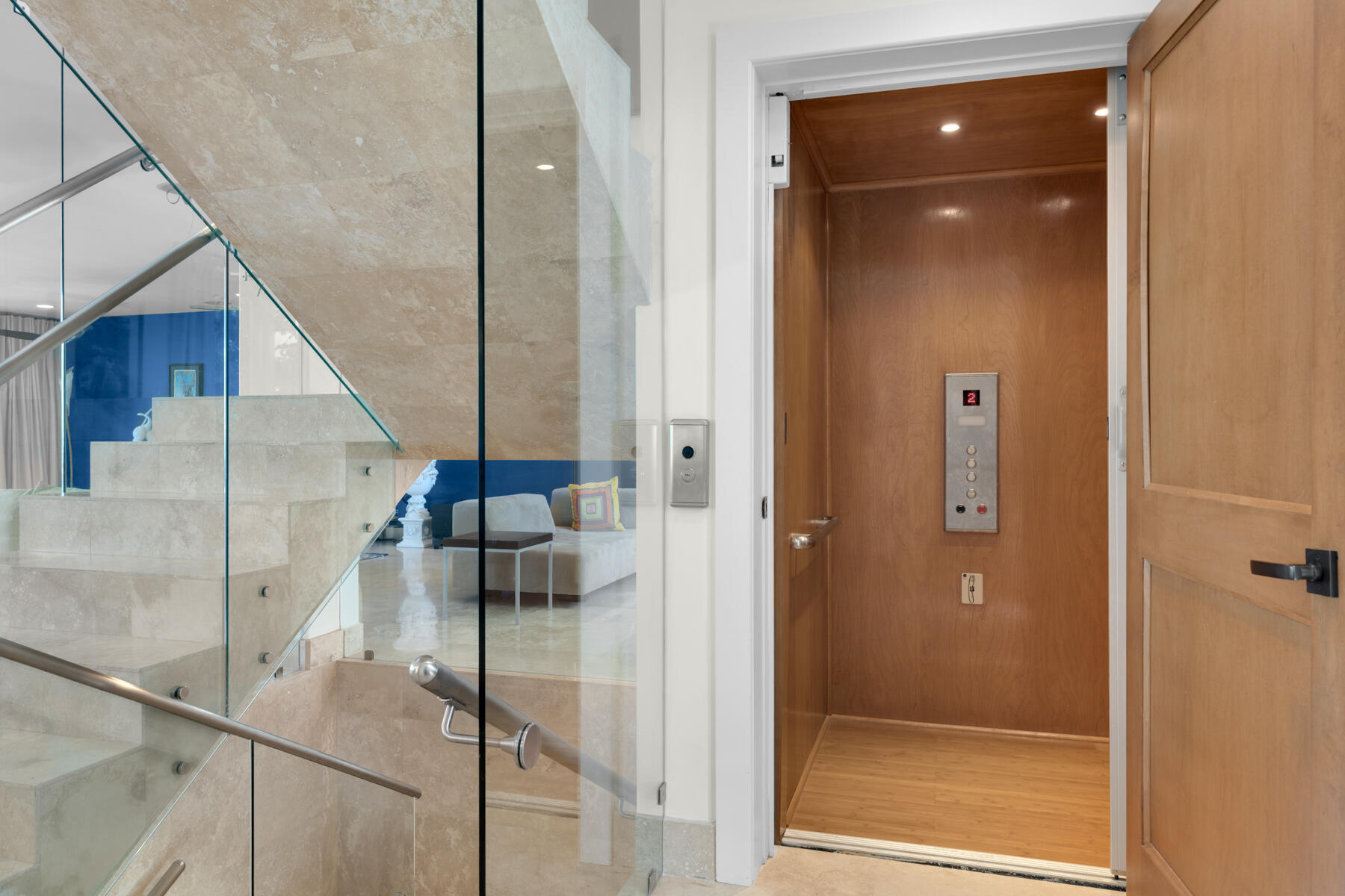 144 N Rolling Hill Road