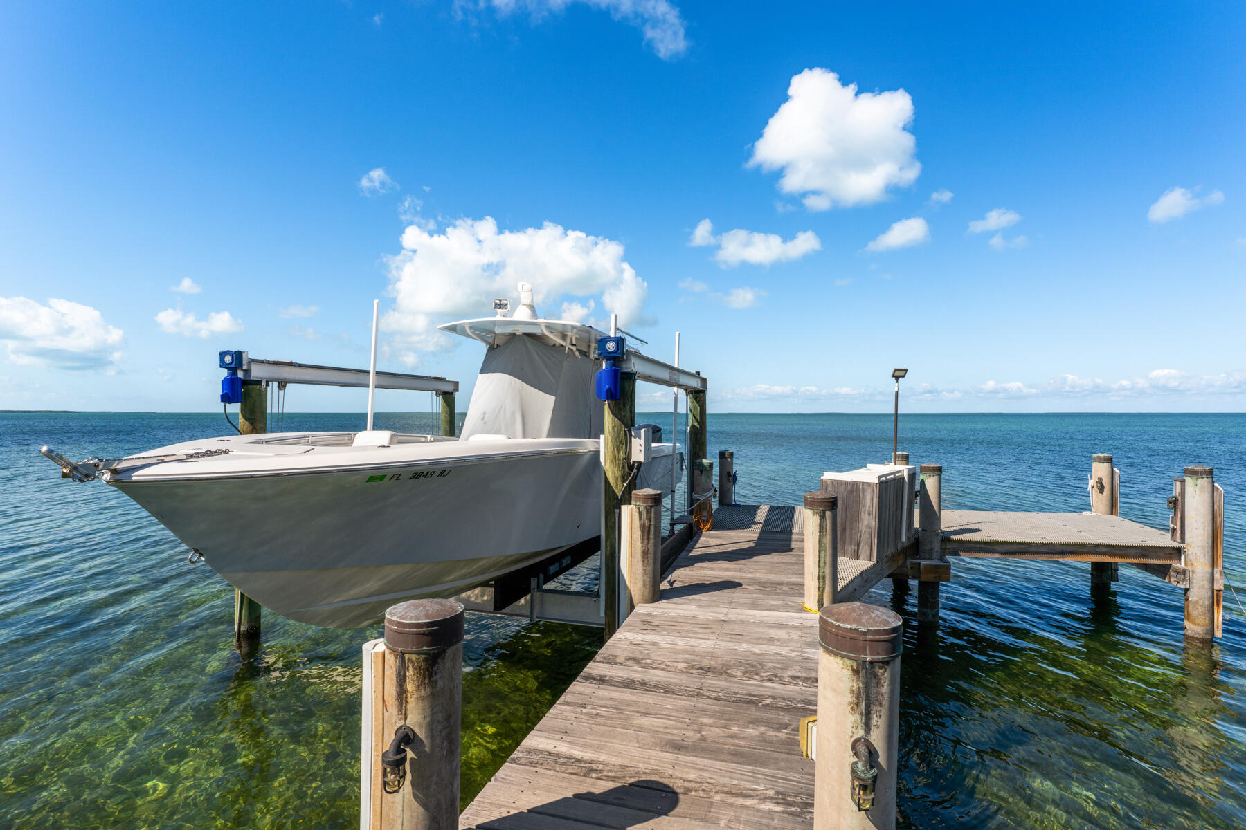 144 N Rolling Hill Road