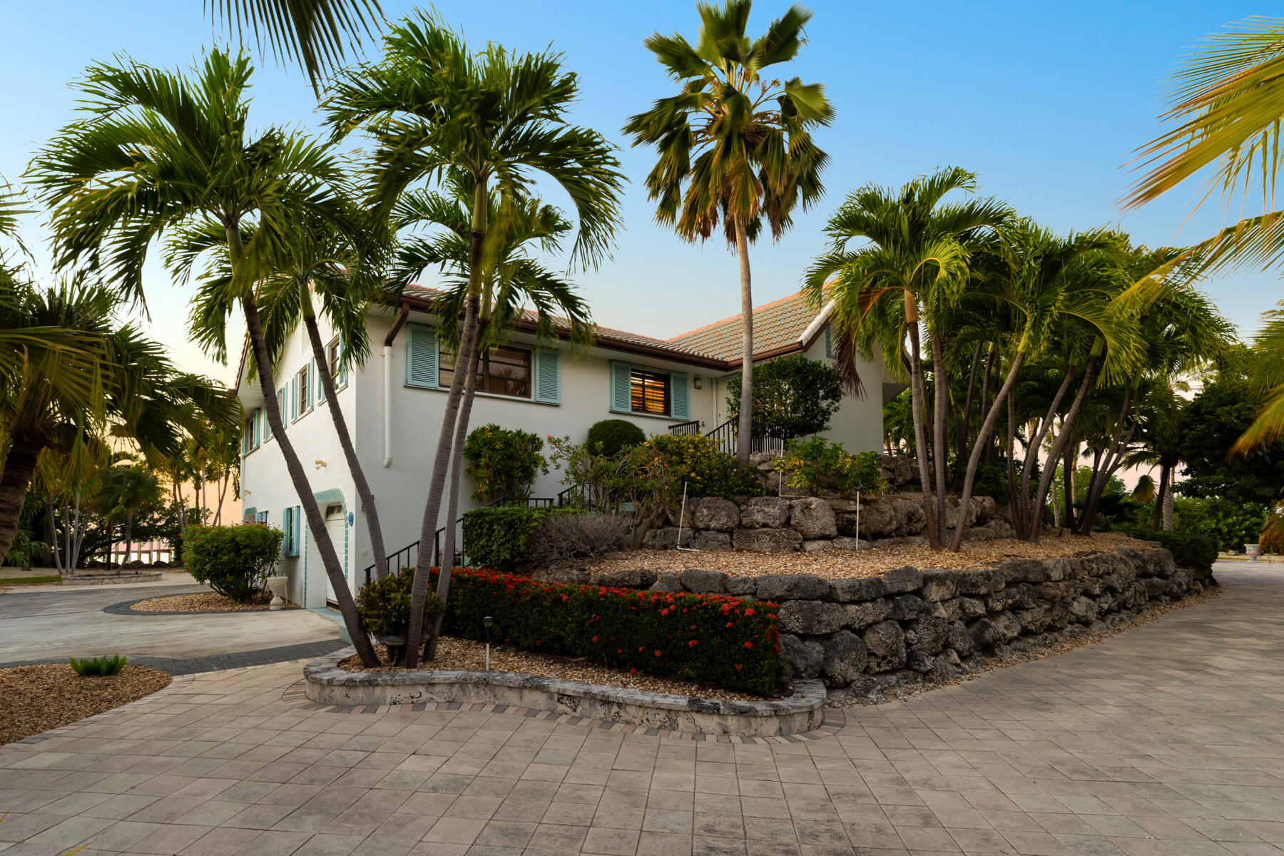 111 Windy Point Circle