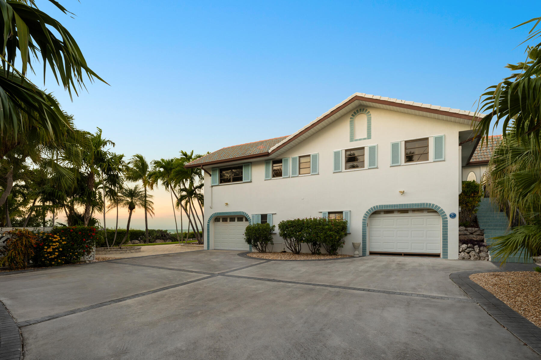 111 Windy Point Circle