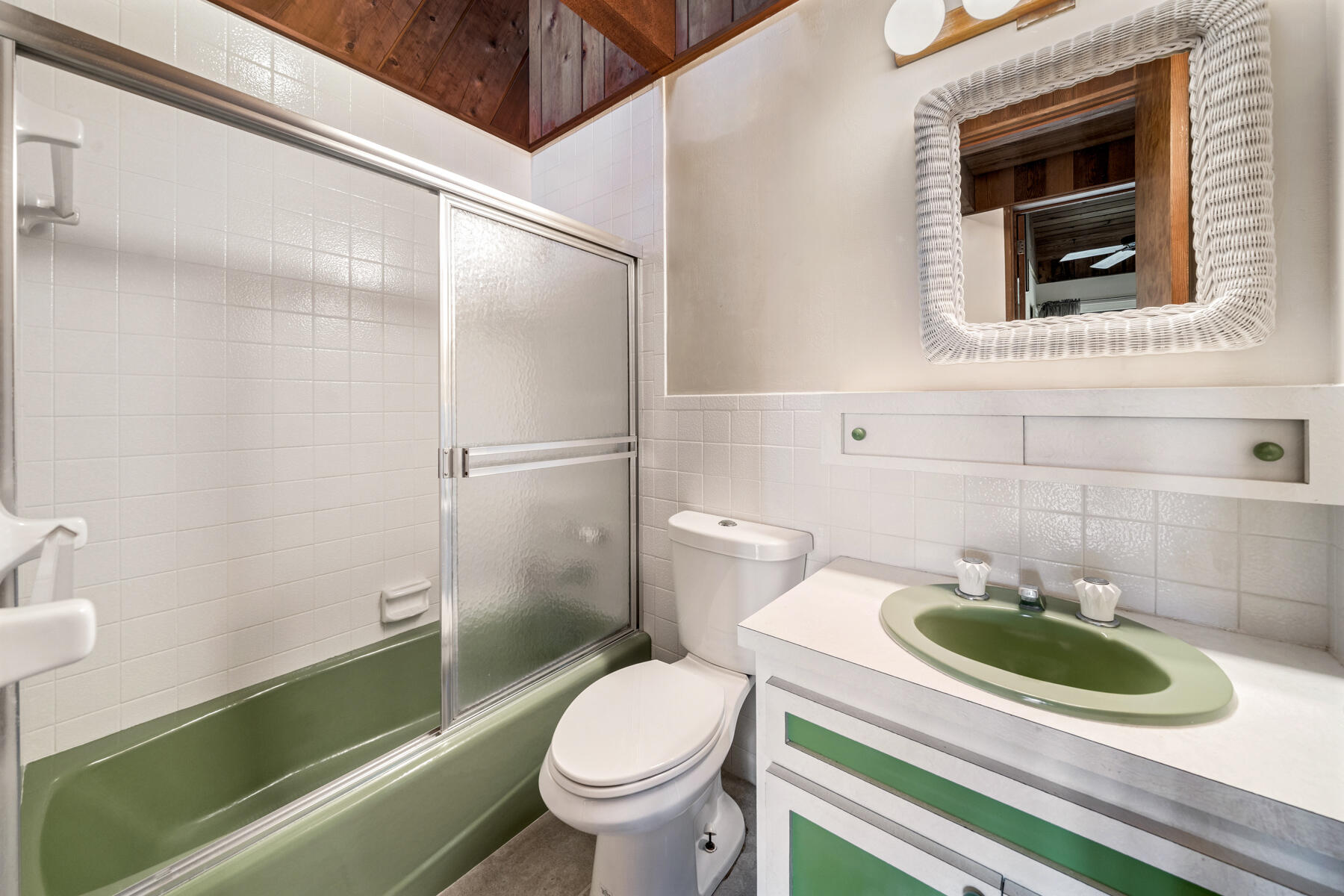 115 Windy Point Circle