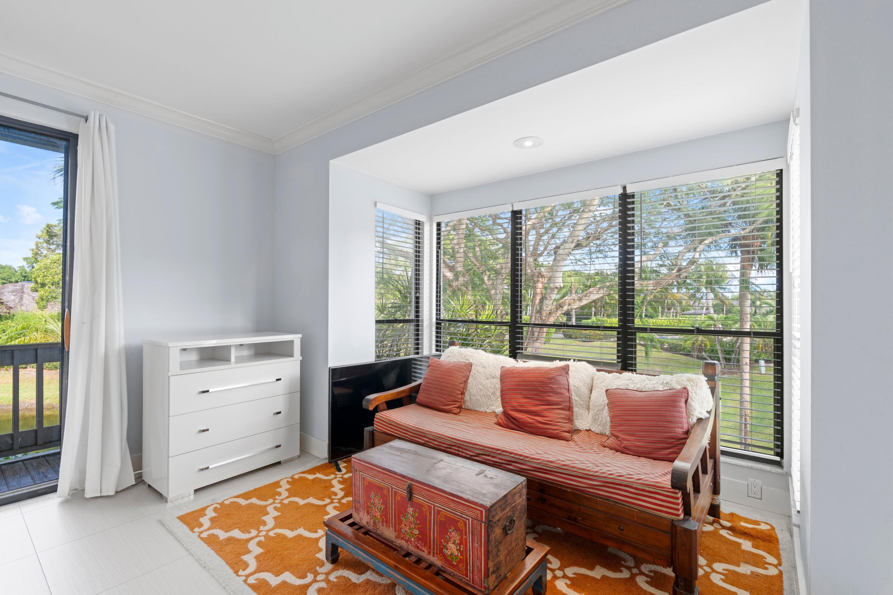 11830 Pebblewood Drive Unit: 202C