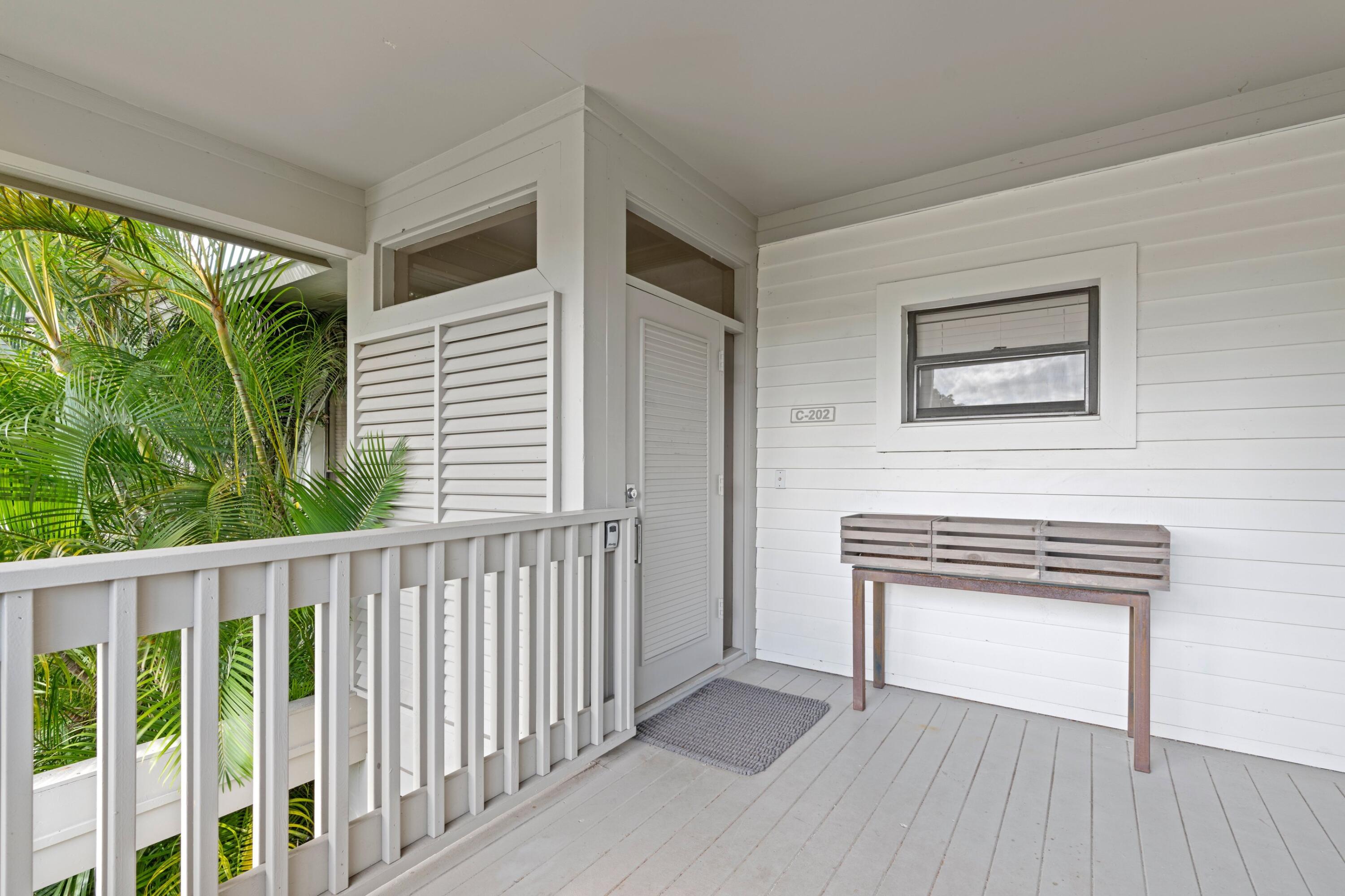 11830 Pebblewood Drive Unit: 202C