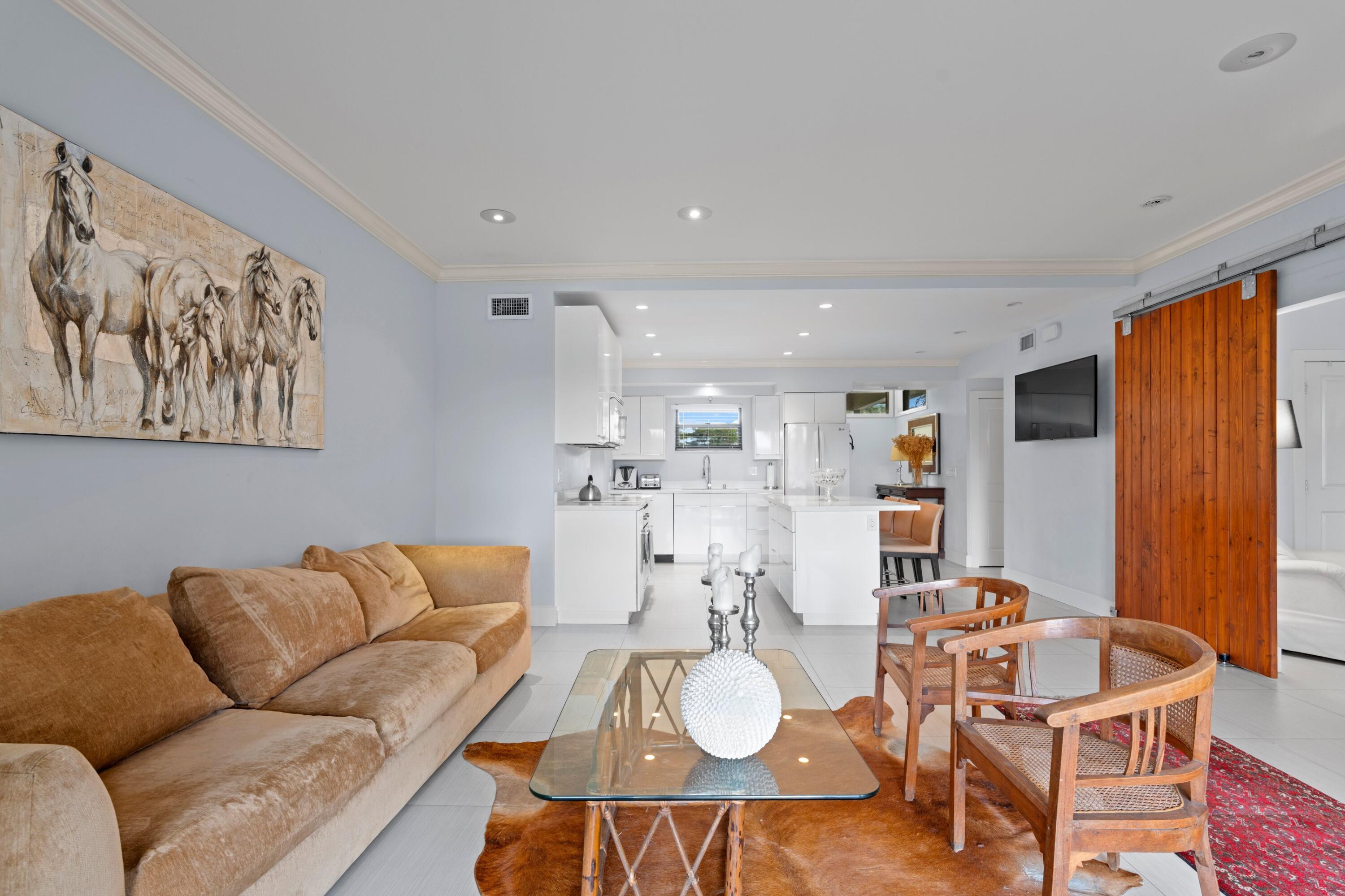 11830 Pebblewood Drive Unit: 202C