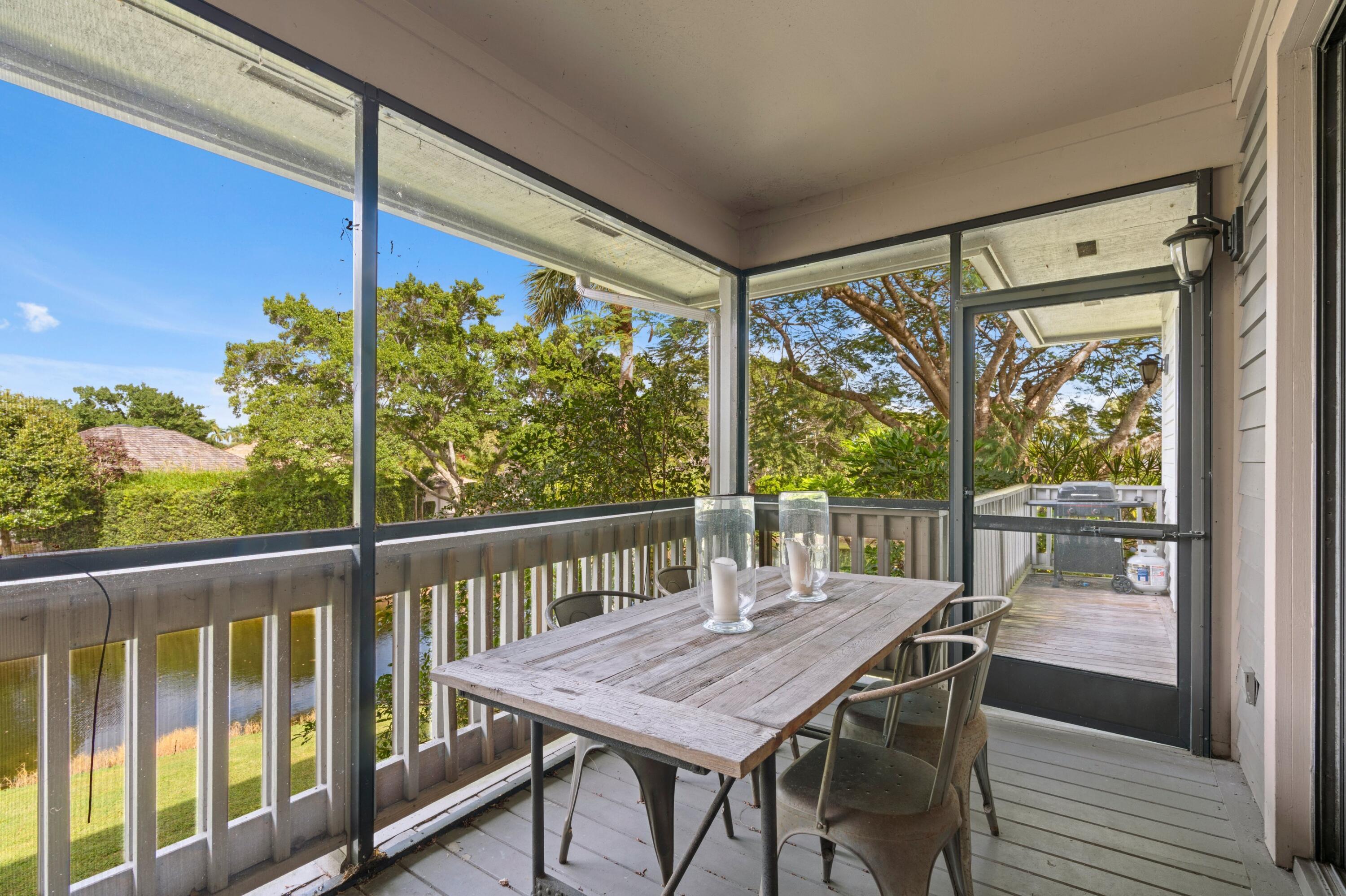 11830 Pebblewood Drive Unit: 202C