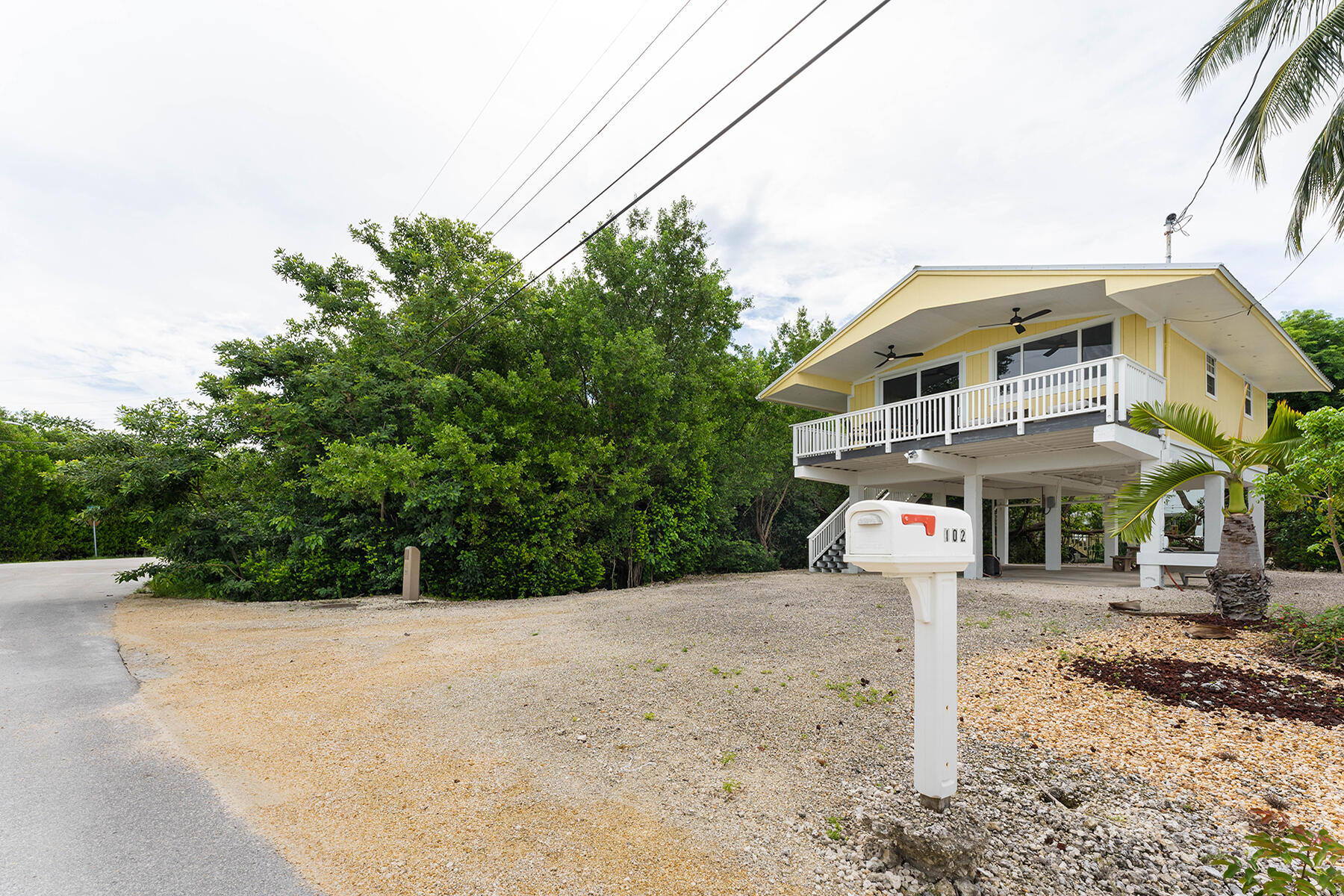 102 South Drive Drive