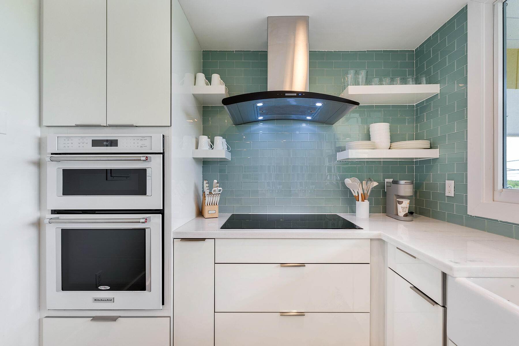 102 South Drive Drive