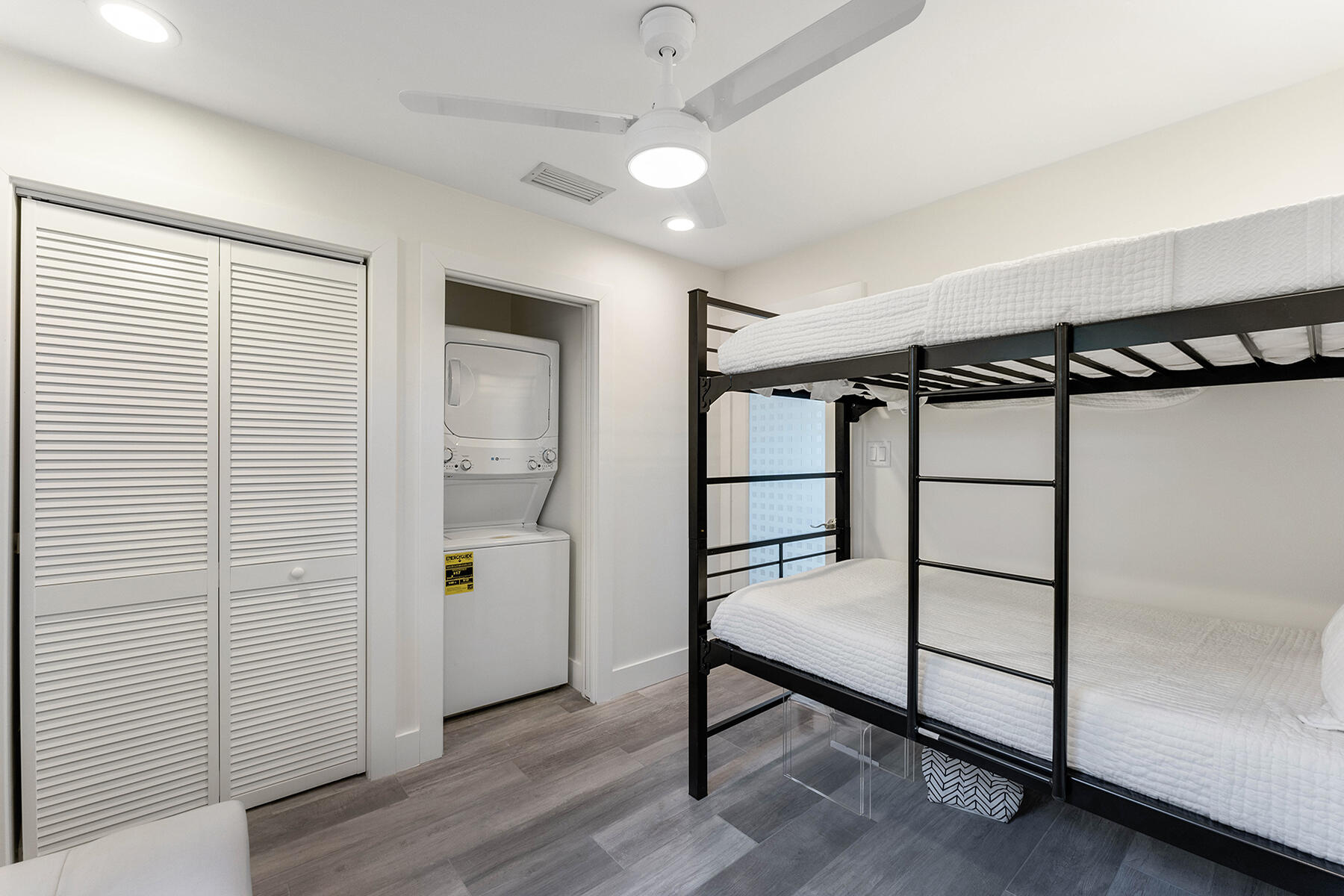 102 South Drive Drive