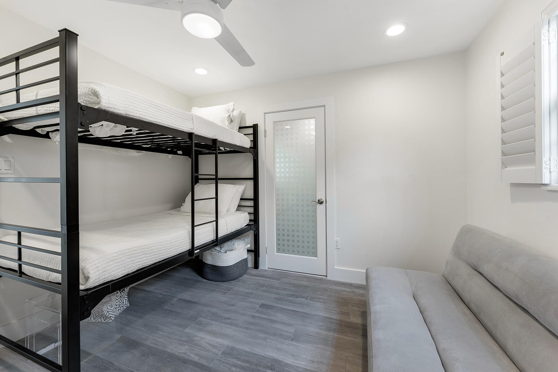 102 South Drive Drive