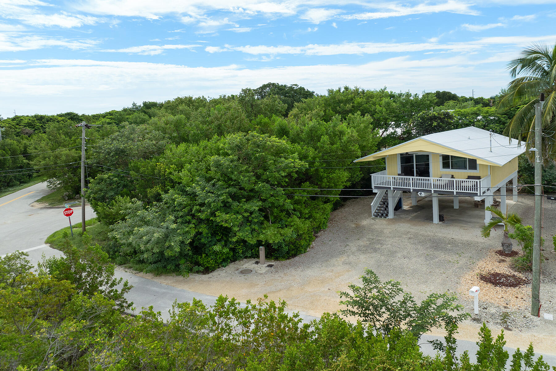102 South Drive Drive