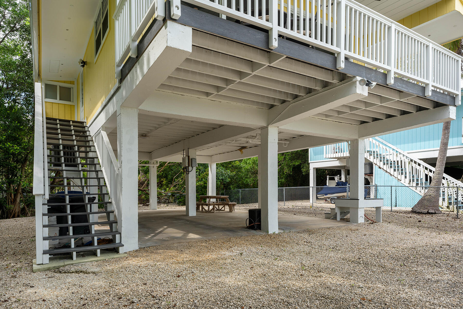 102 South Drive Drive