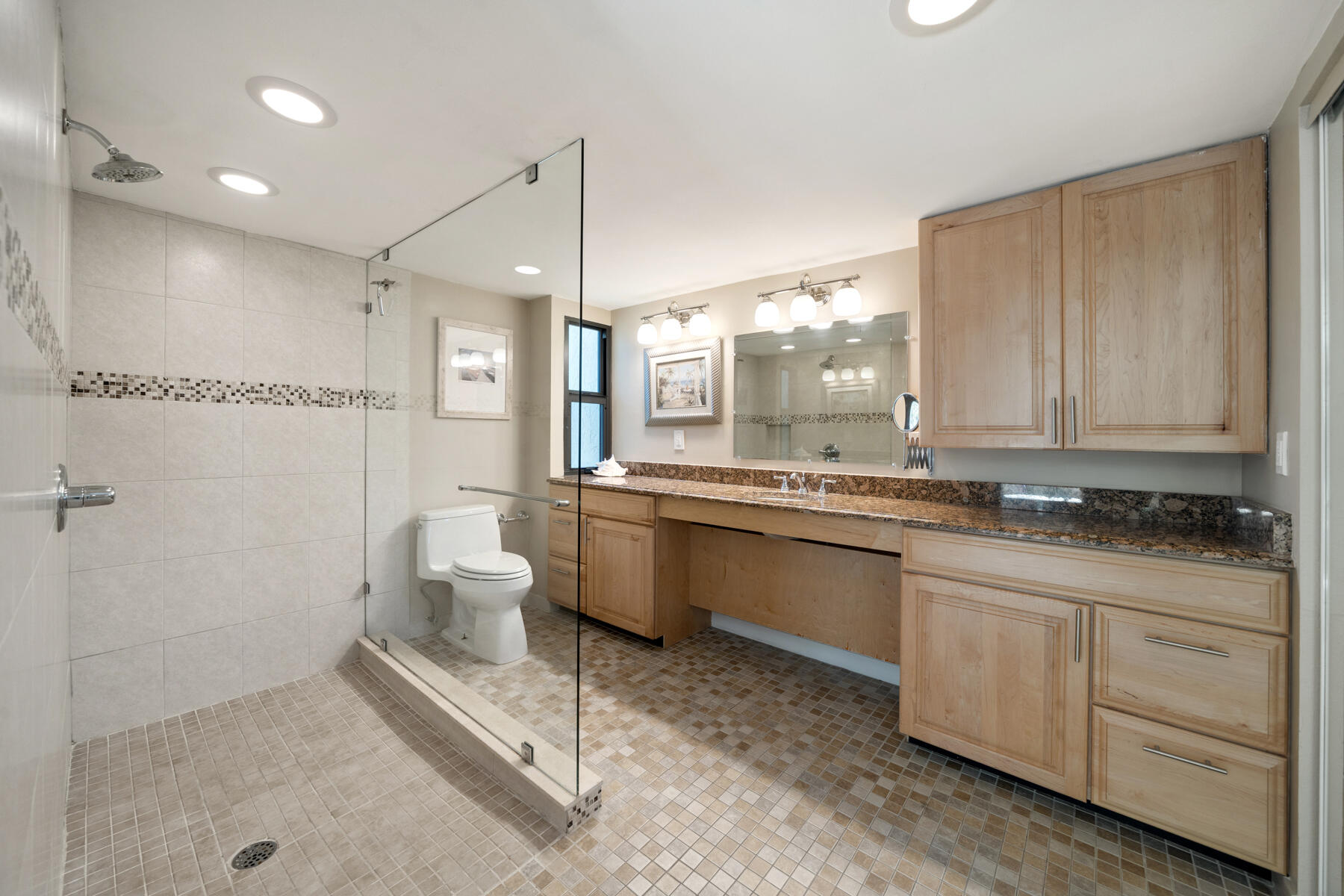 83201 Old Highway Unit: 301