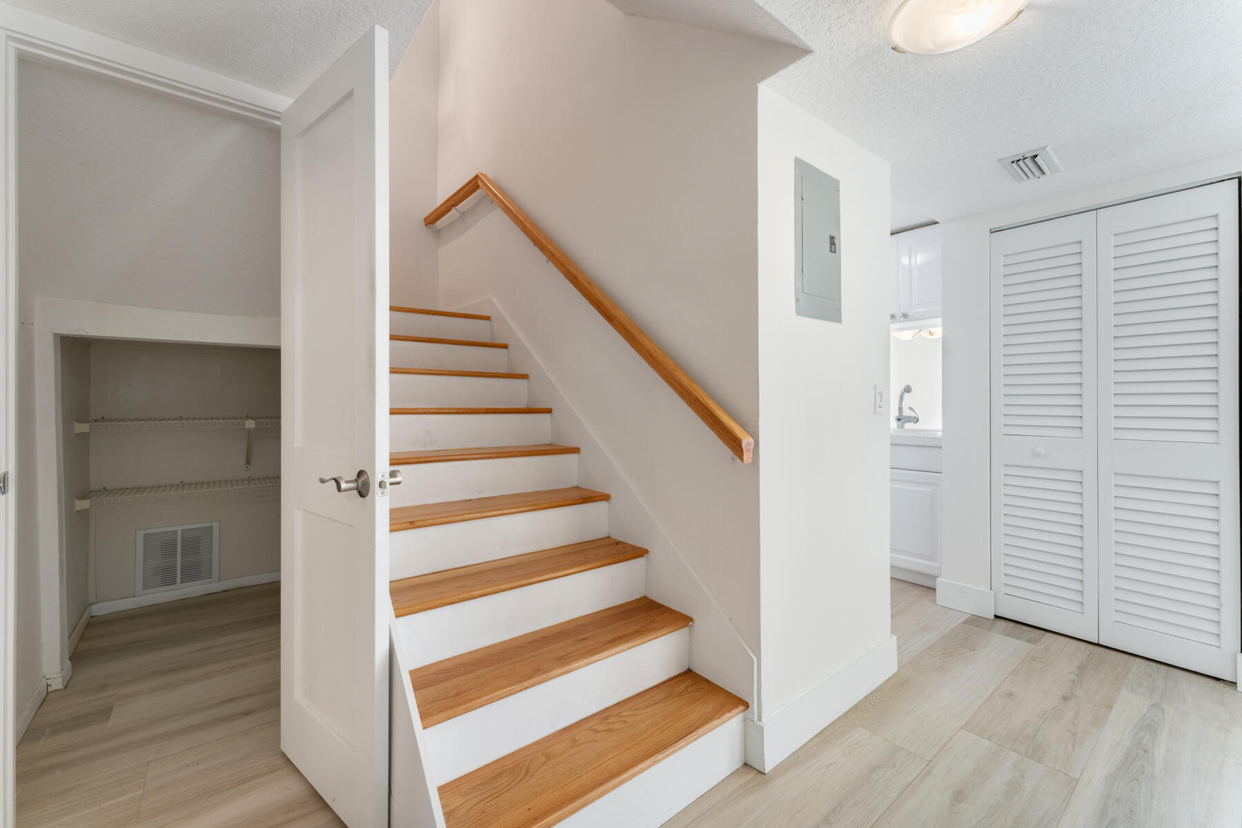 118 Cortez Drive Unit: A
