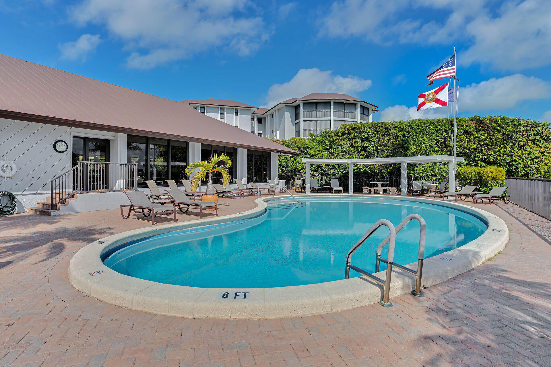 88181 Old Highway Unit: 4G