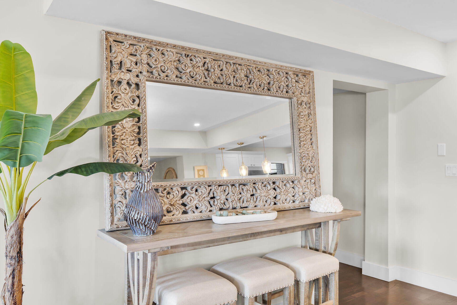 88181 Old Highway Unit: 4G