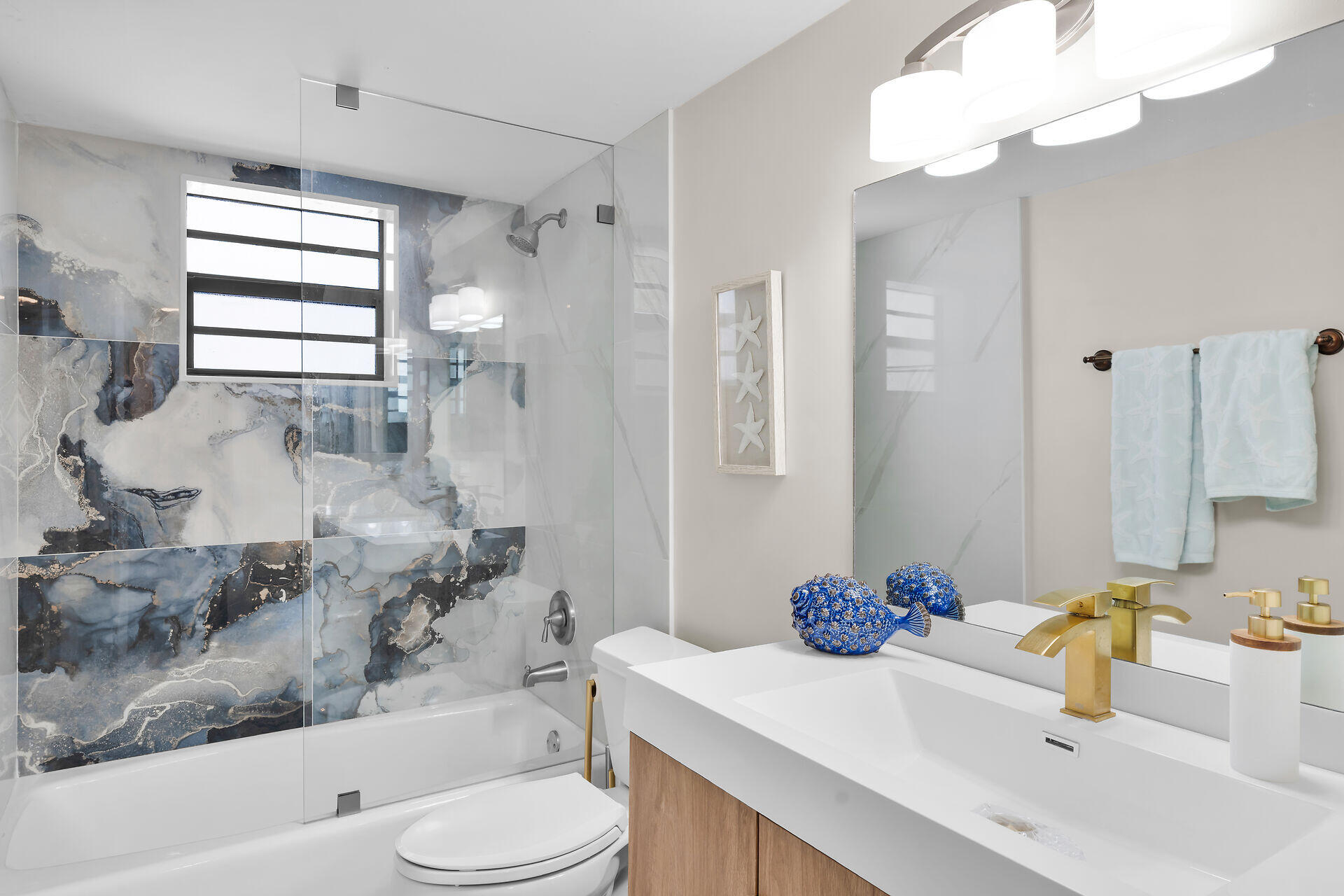 88181 Old Highway Unit: 4G