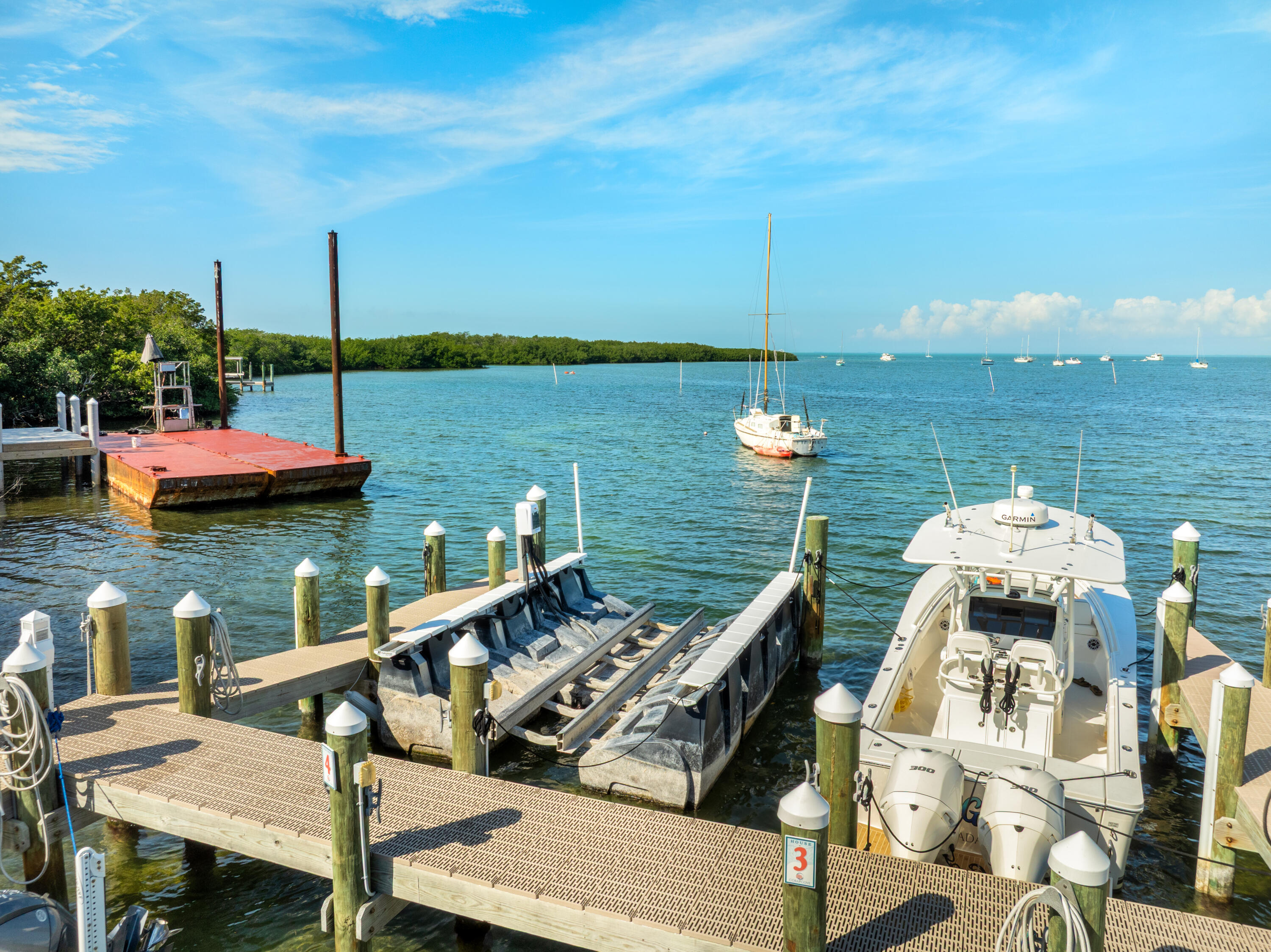 81906 Overseas Highway Unit: 2