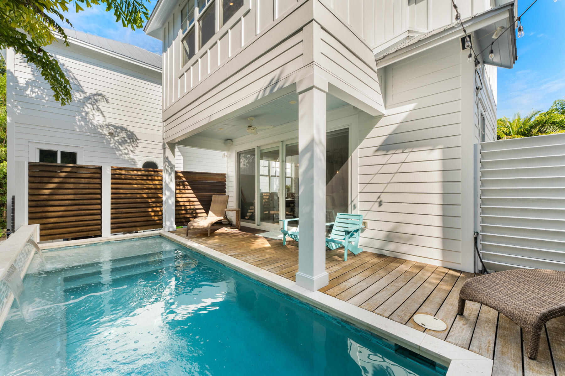 81906 Overseas Highway Unit: 2