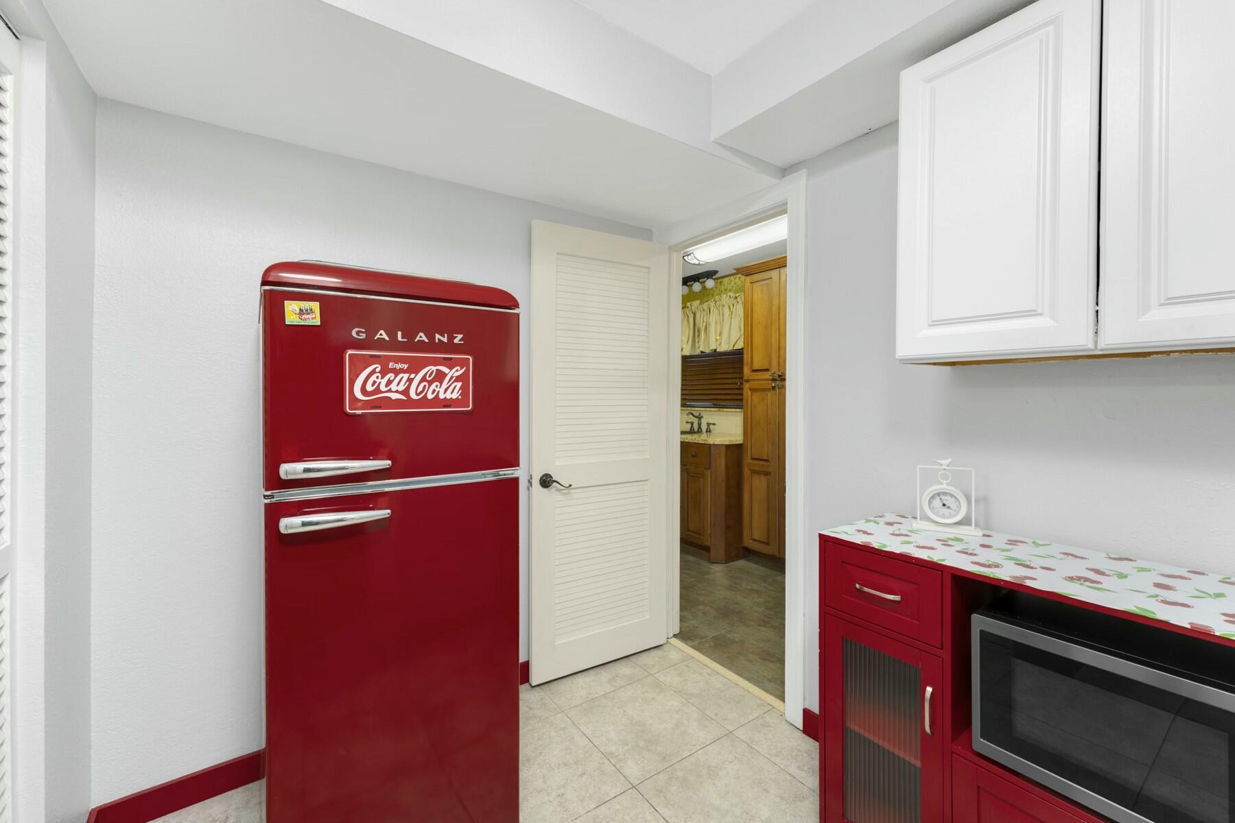 182 Bayview Drive