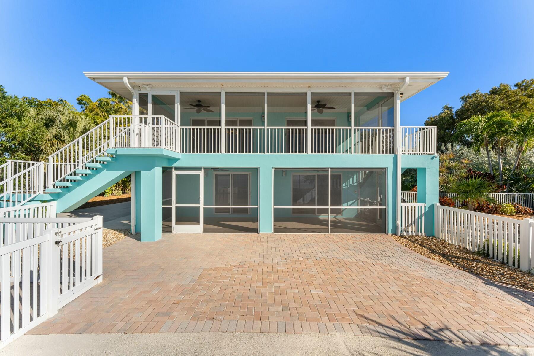 182 Bayview Drive