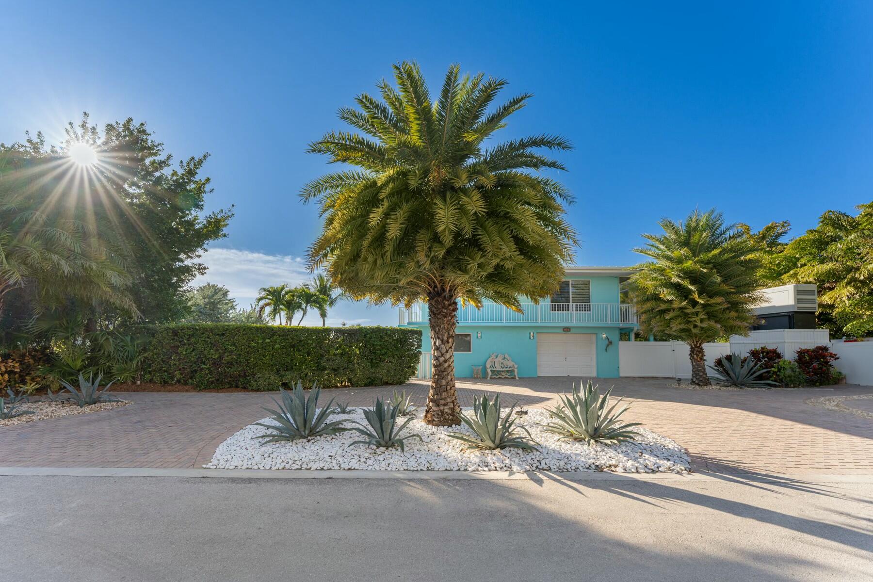 182 Bayview Drive