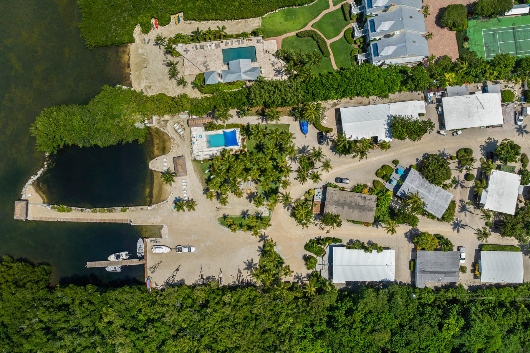 81200 Overseas Highway Unit: 7, 8, 9